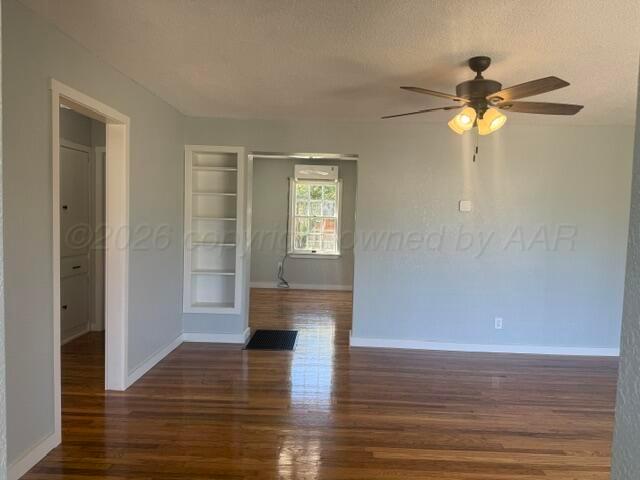 1325 N Russell Street Property Photo 6