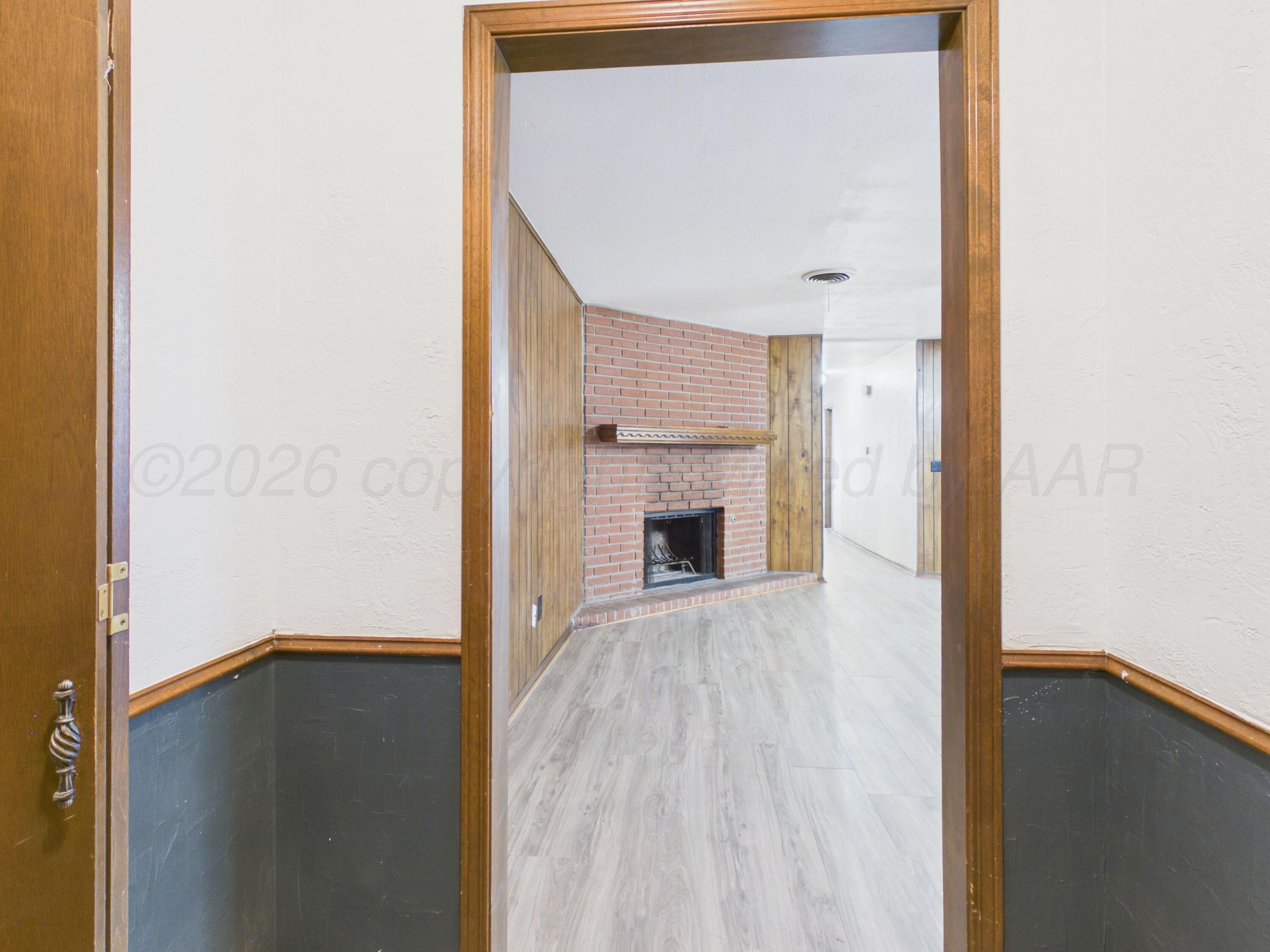 4216 Ridgecrest Circle Property Photo 3