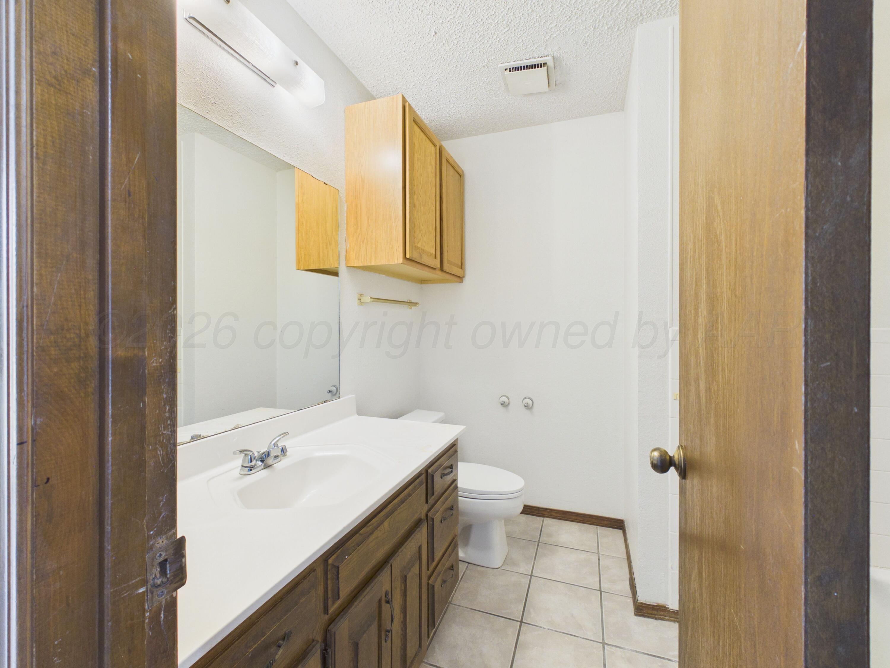 4216 Ridgecrest Circle Property Photo 12