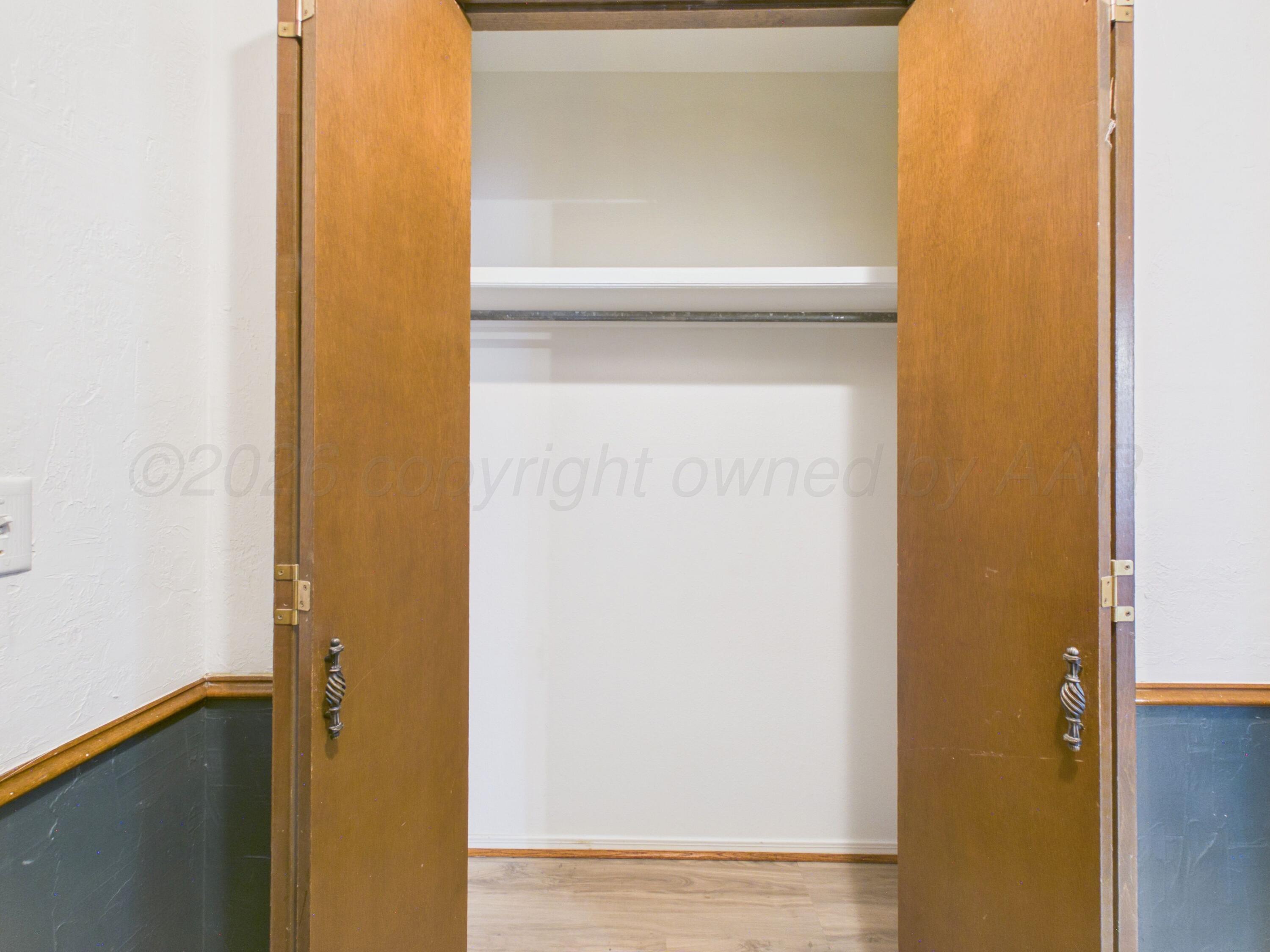 4216 Ridgecrest Circle Property Photo 17