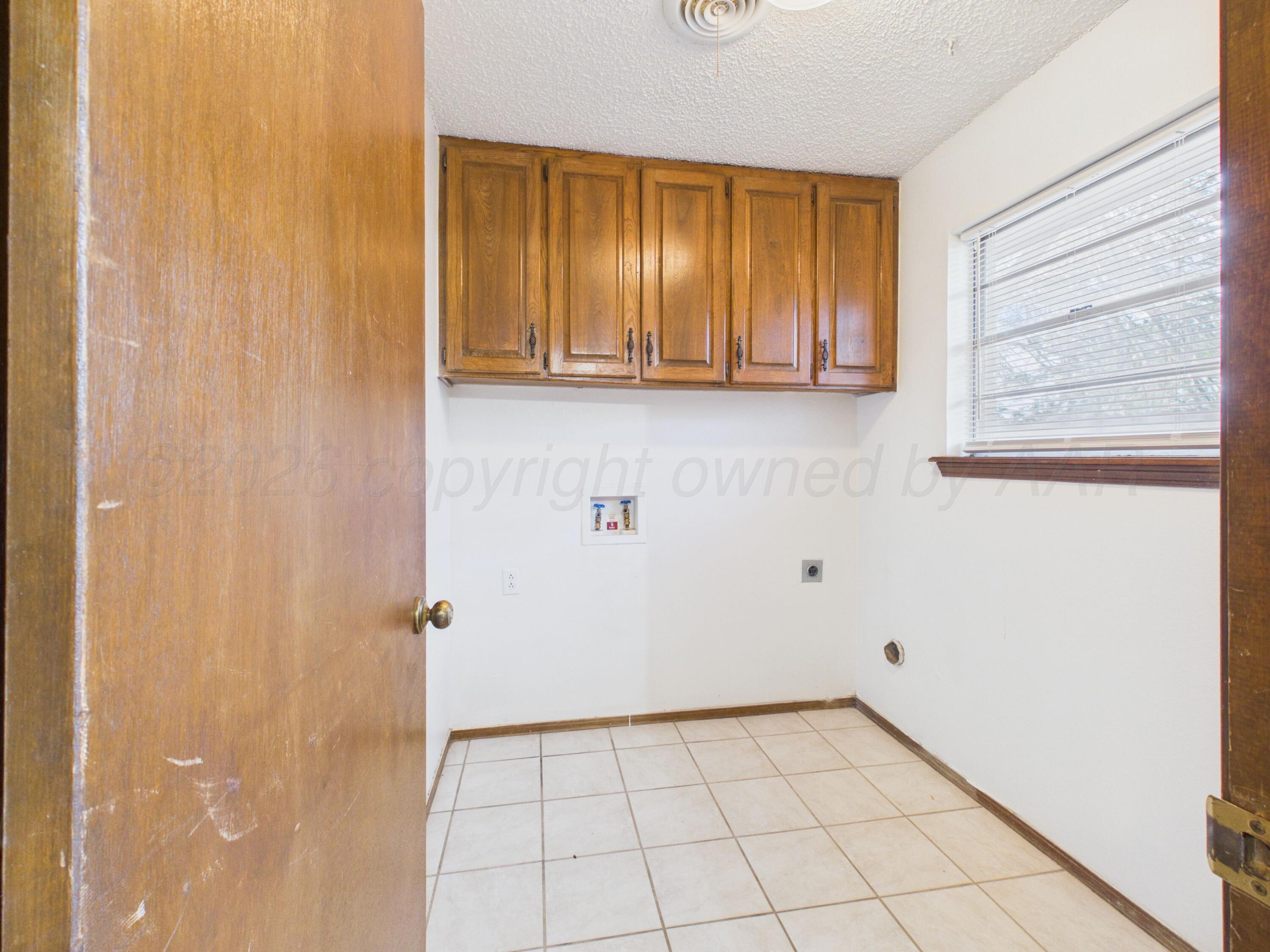 4216 Ridgecrest Circle Property Photo 21