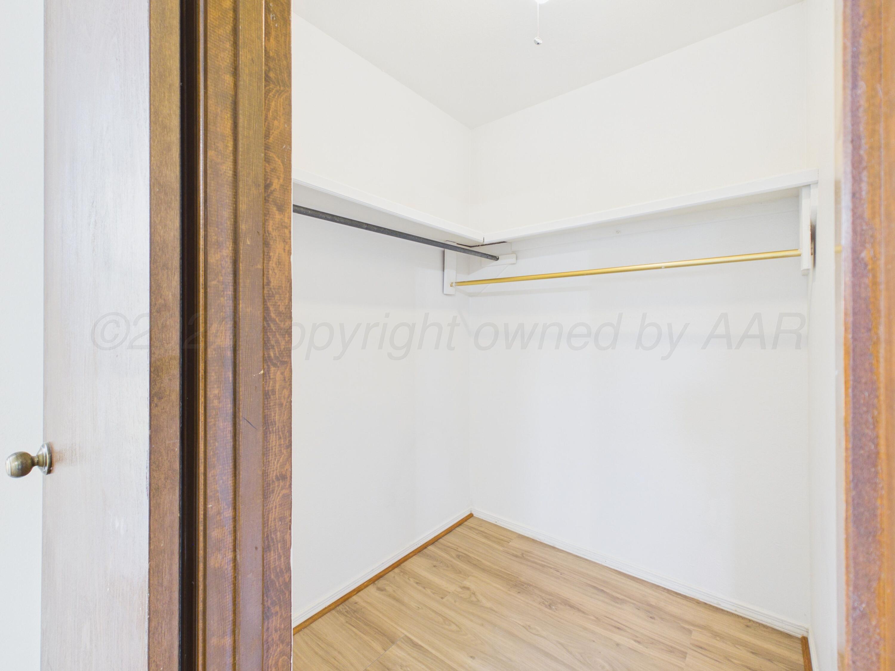 4216 Ridgecrest Circle Property Photo 22