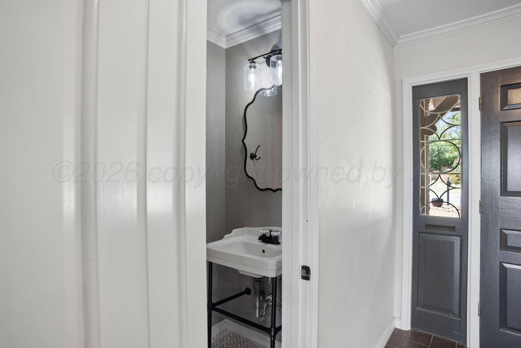 1840 N Fir Street Property Photo 20