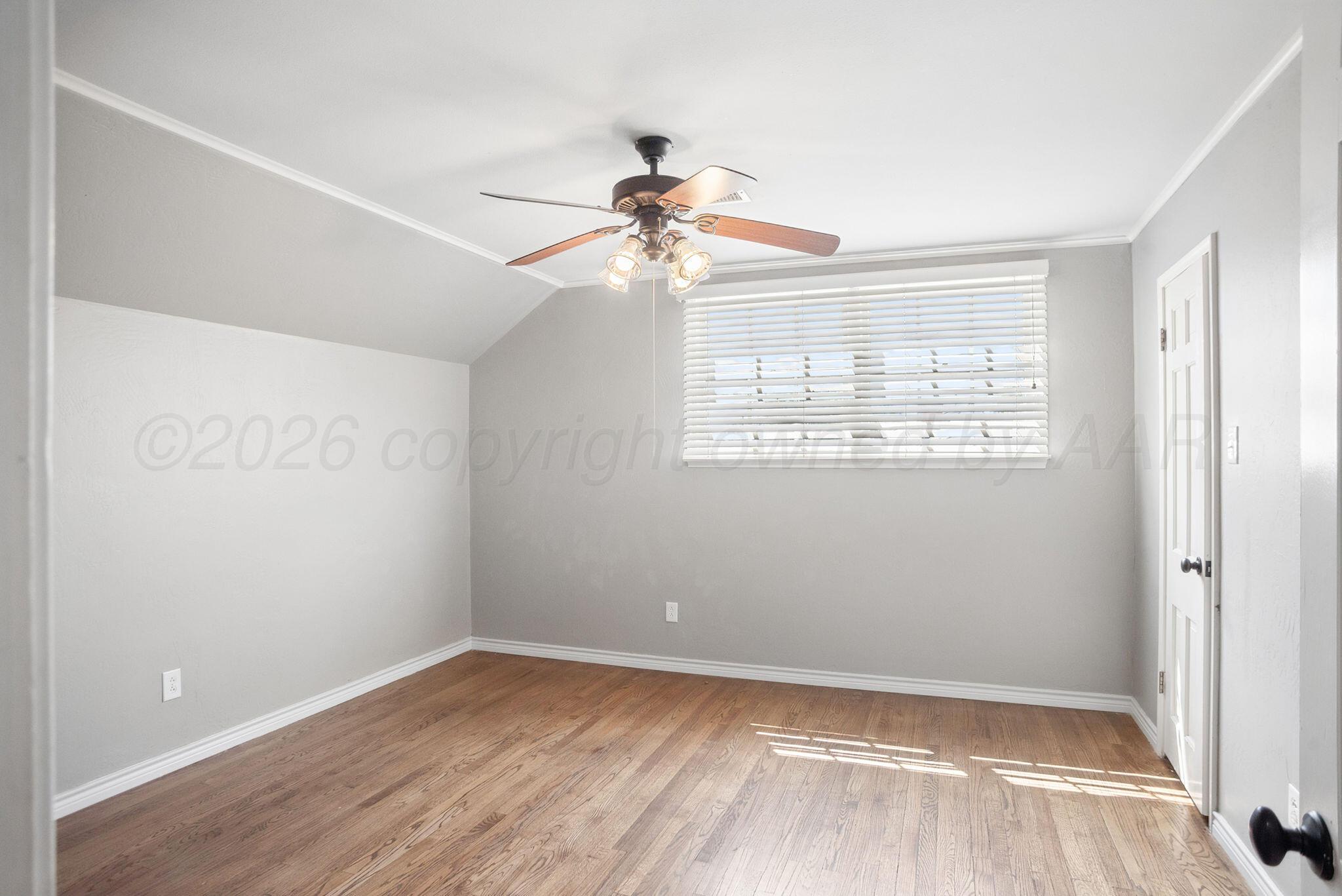 1840 N Fir Street Property Photo 32