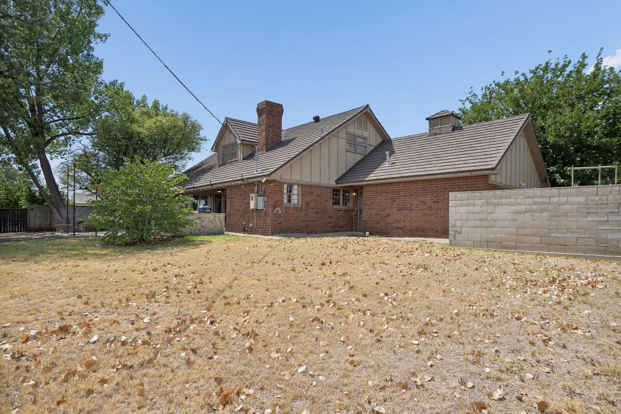 1840 N Fir Street Property Photo 63