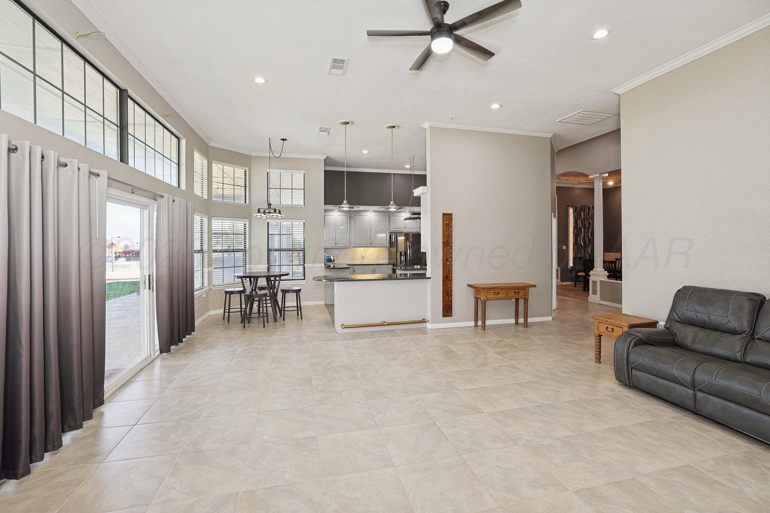 1201 N Dowell Road Property Photo 15