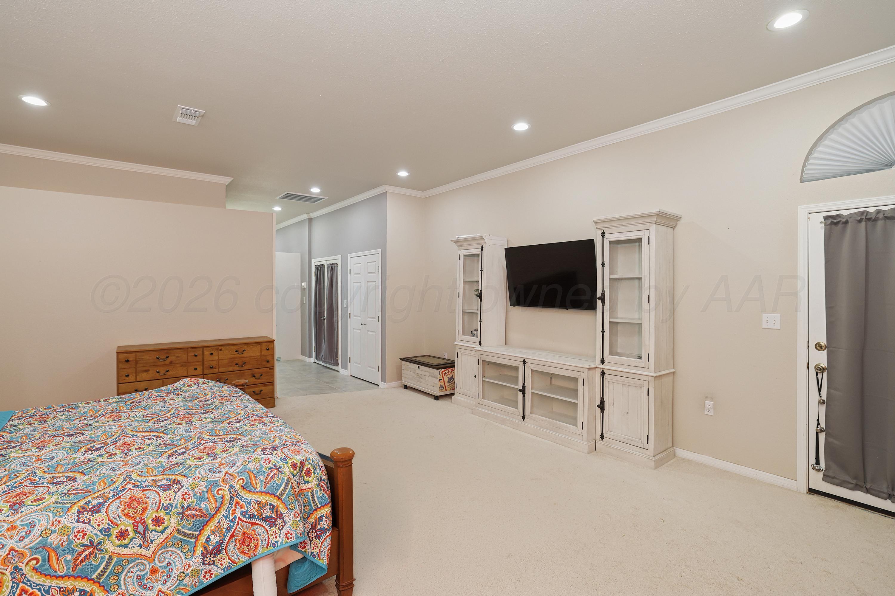 1201 N Dowell Road Property Photo 31