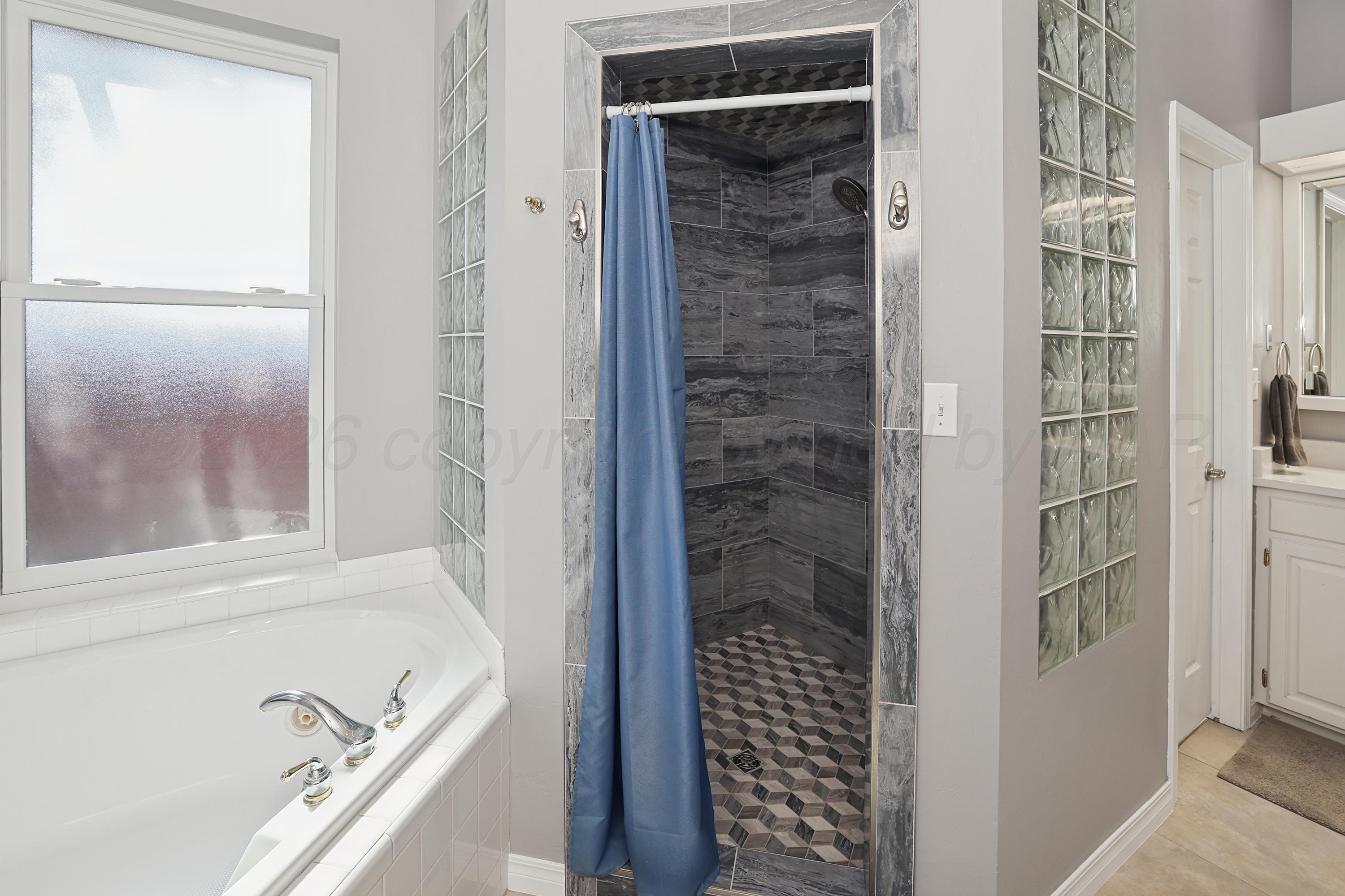 1201 N Dowell Road Property Photo 36