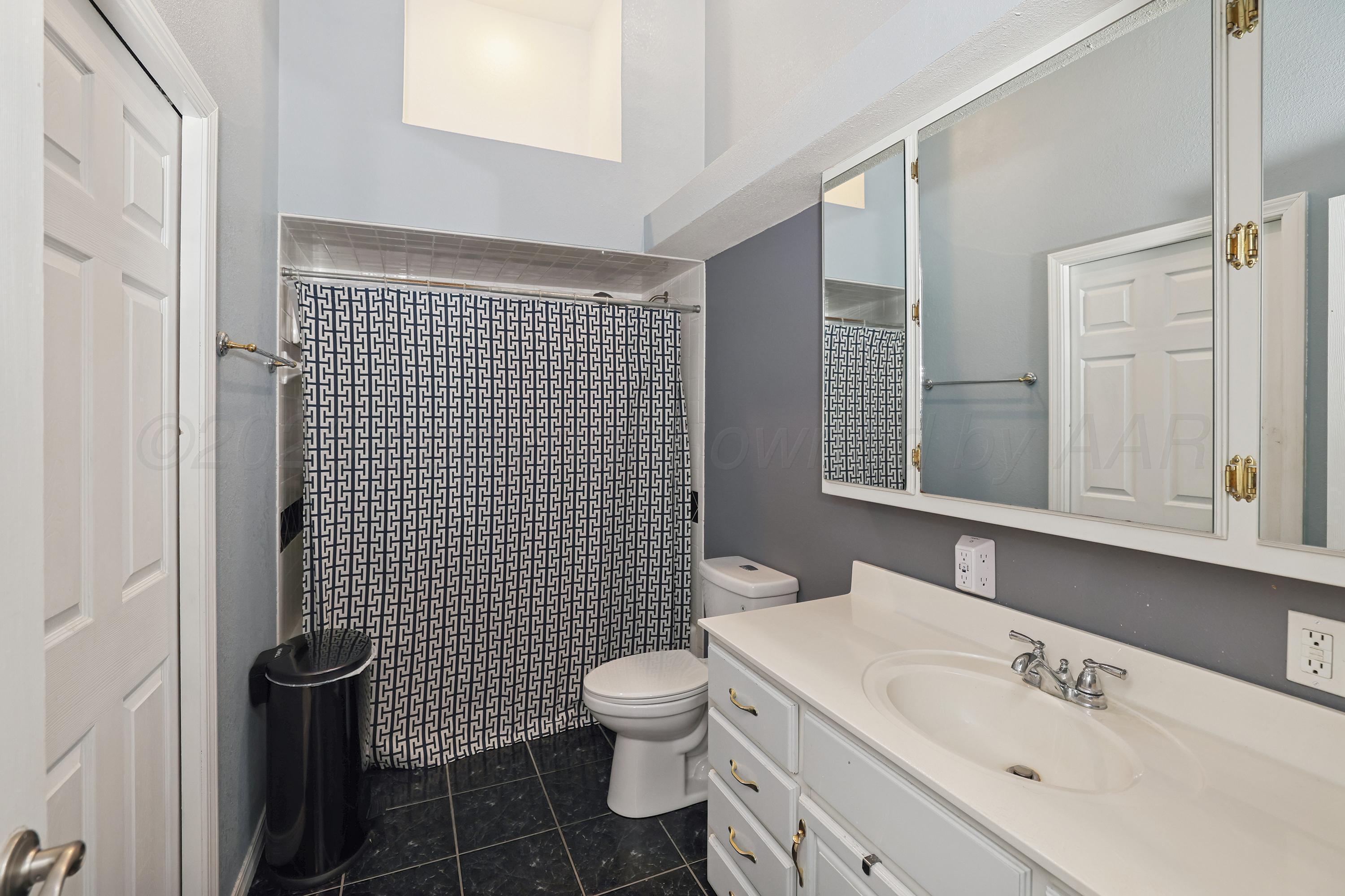 1201 N Dowell Road Property Photo 41