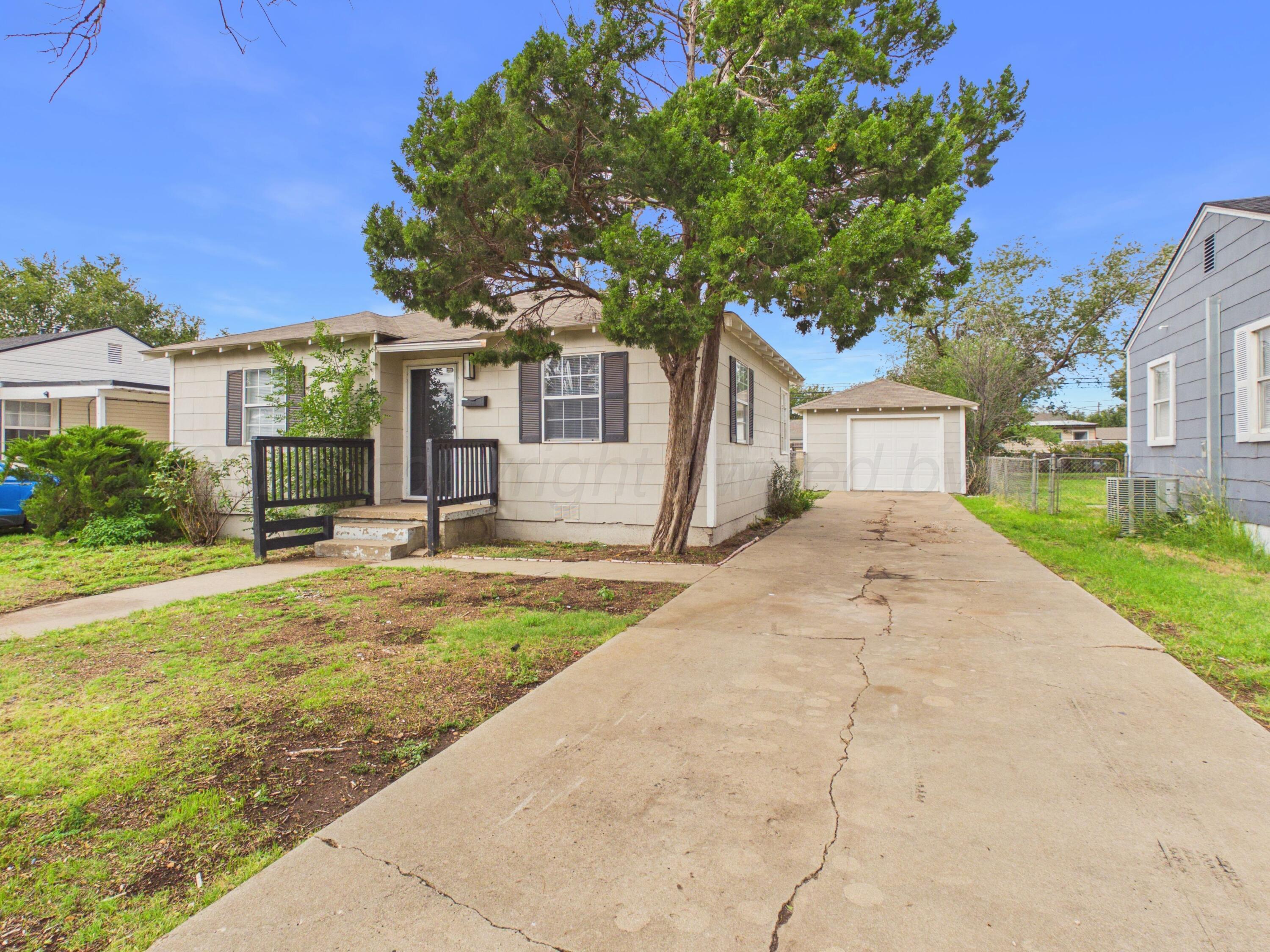 4646 Bowie Street Property Photo 2