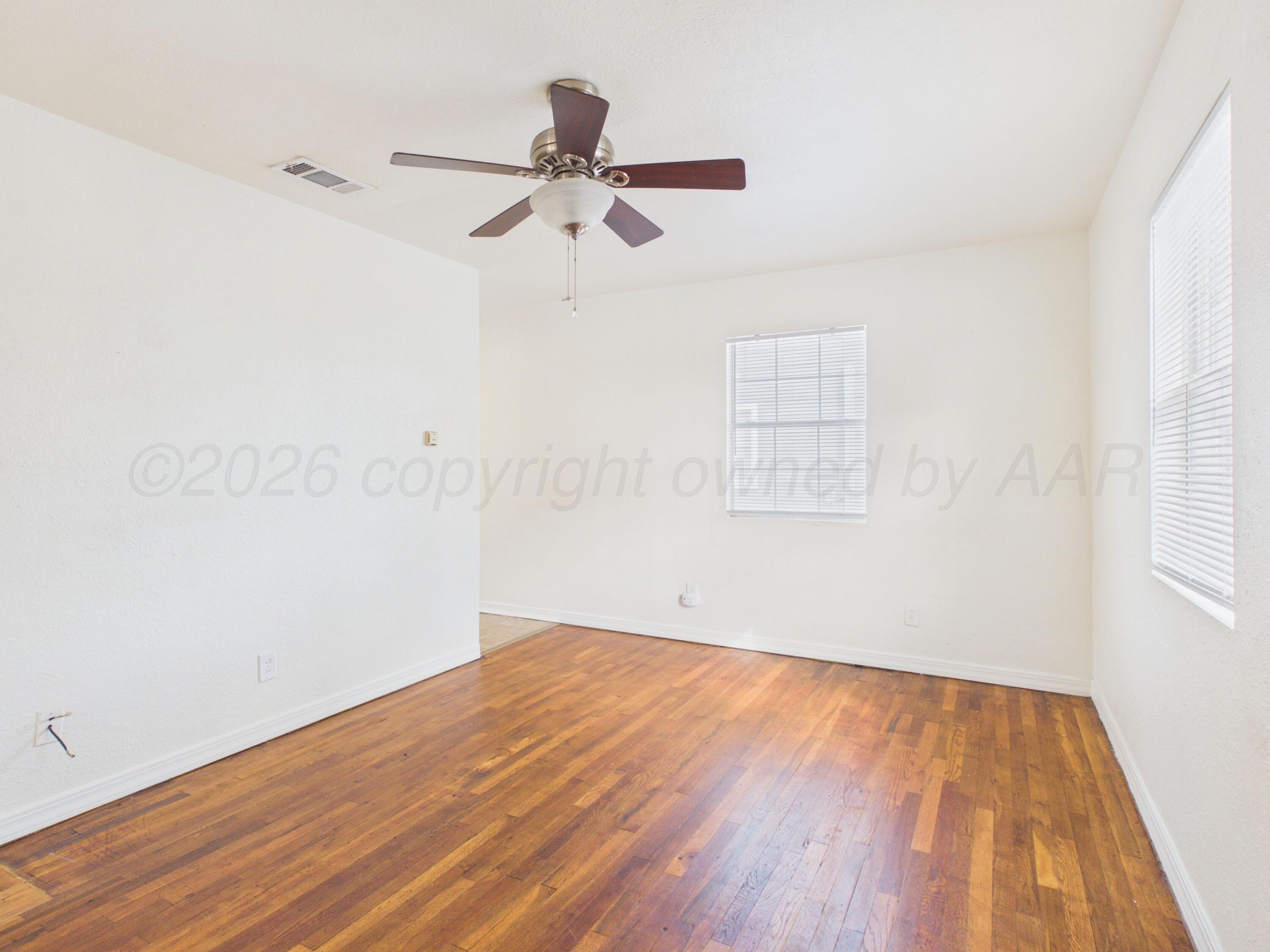 4646 Bowie Street Property Photo 3