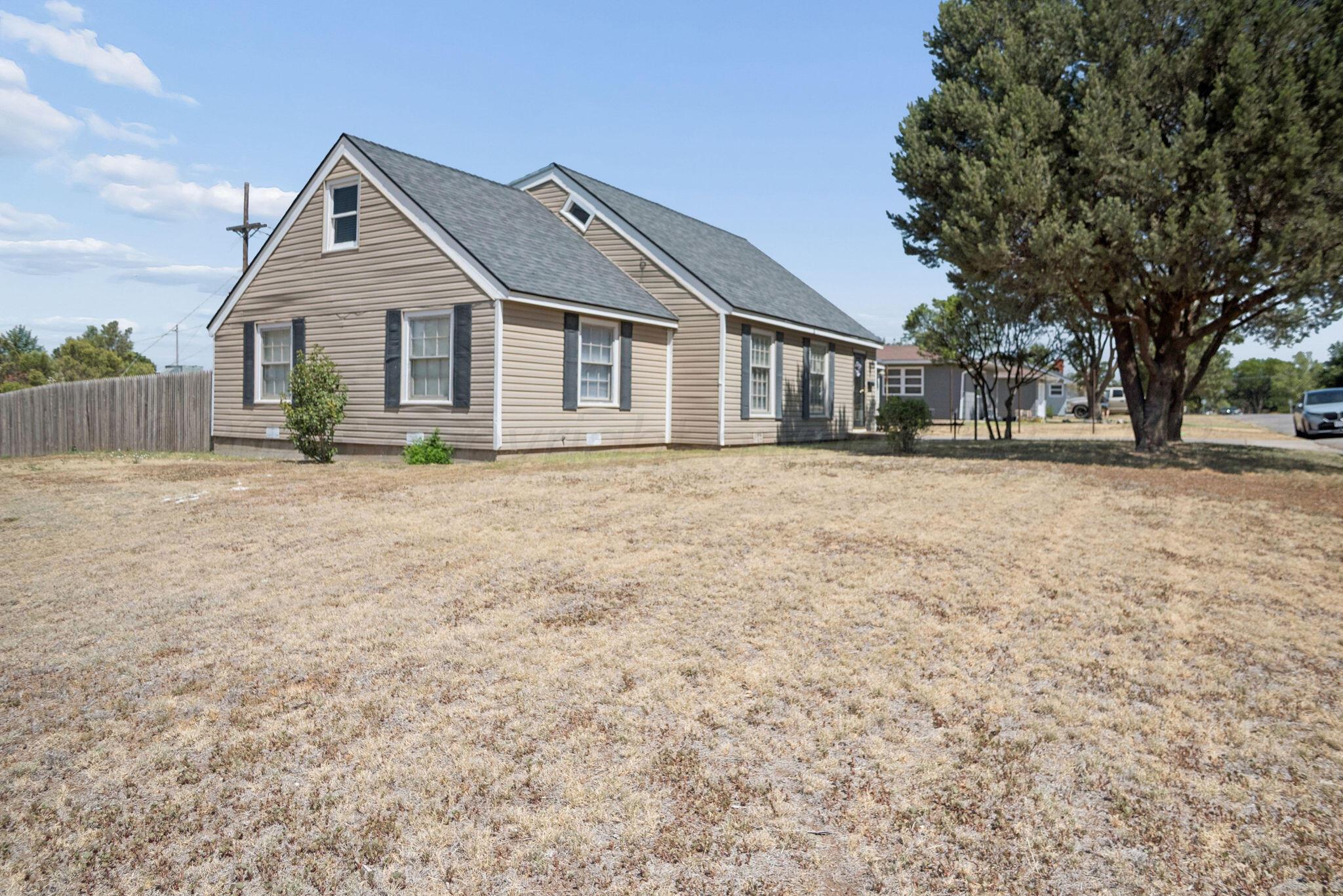 1201 Hamilton Street Property Photo 4