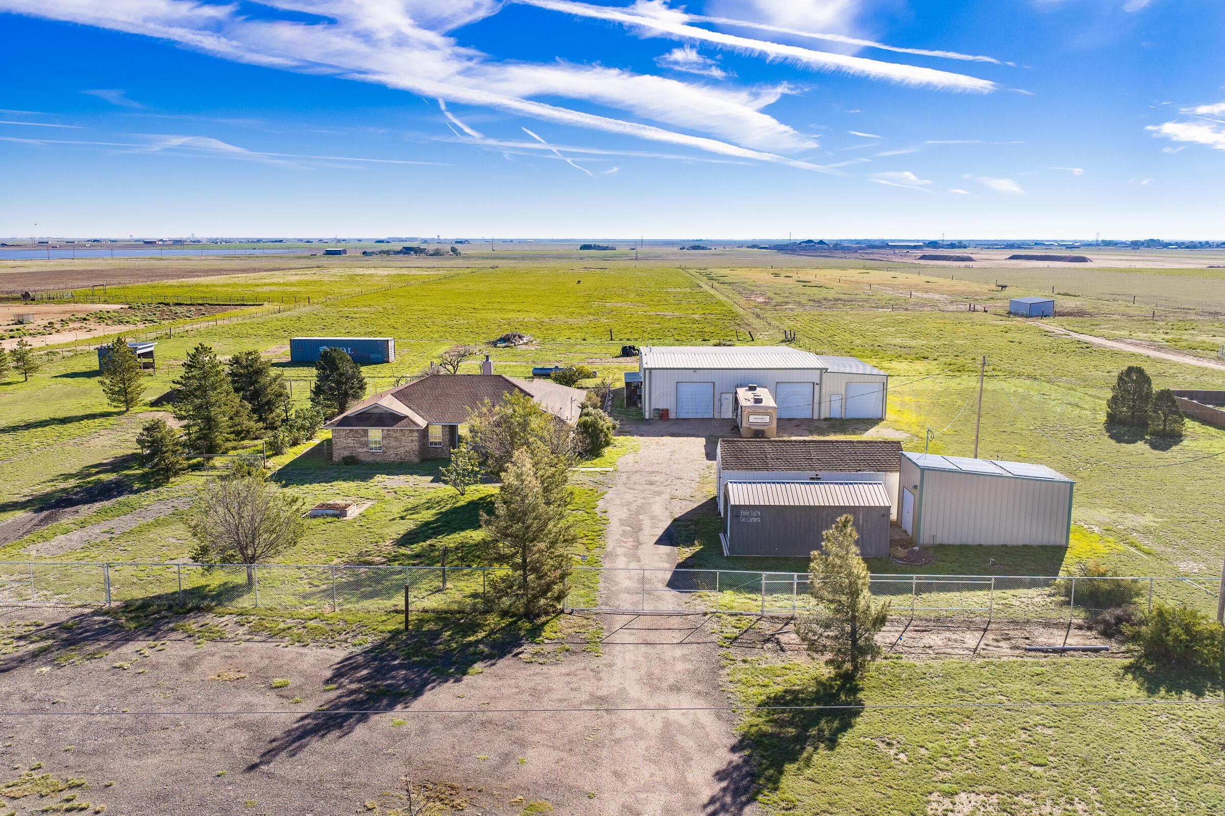 7801 Bushland Road Property Photo 1