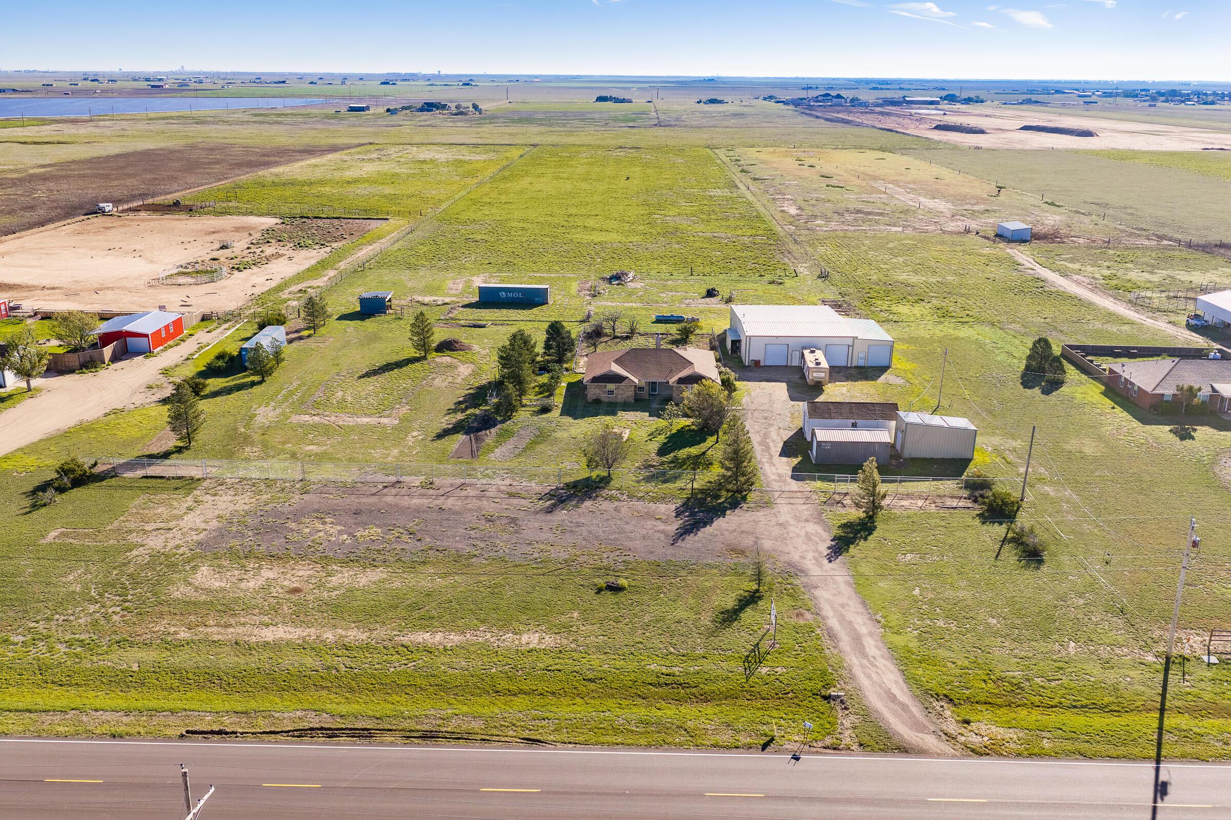 7801 Bushland Road Property Photo 4