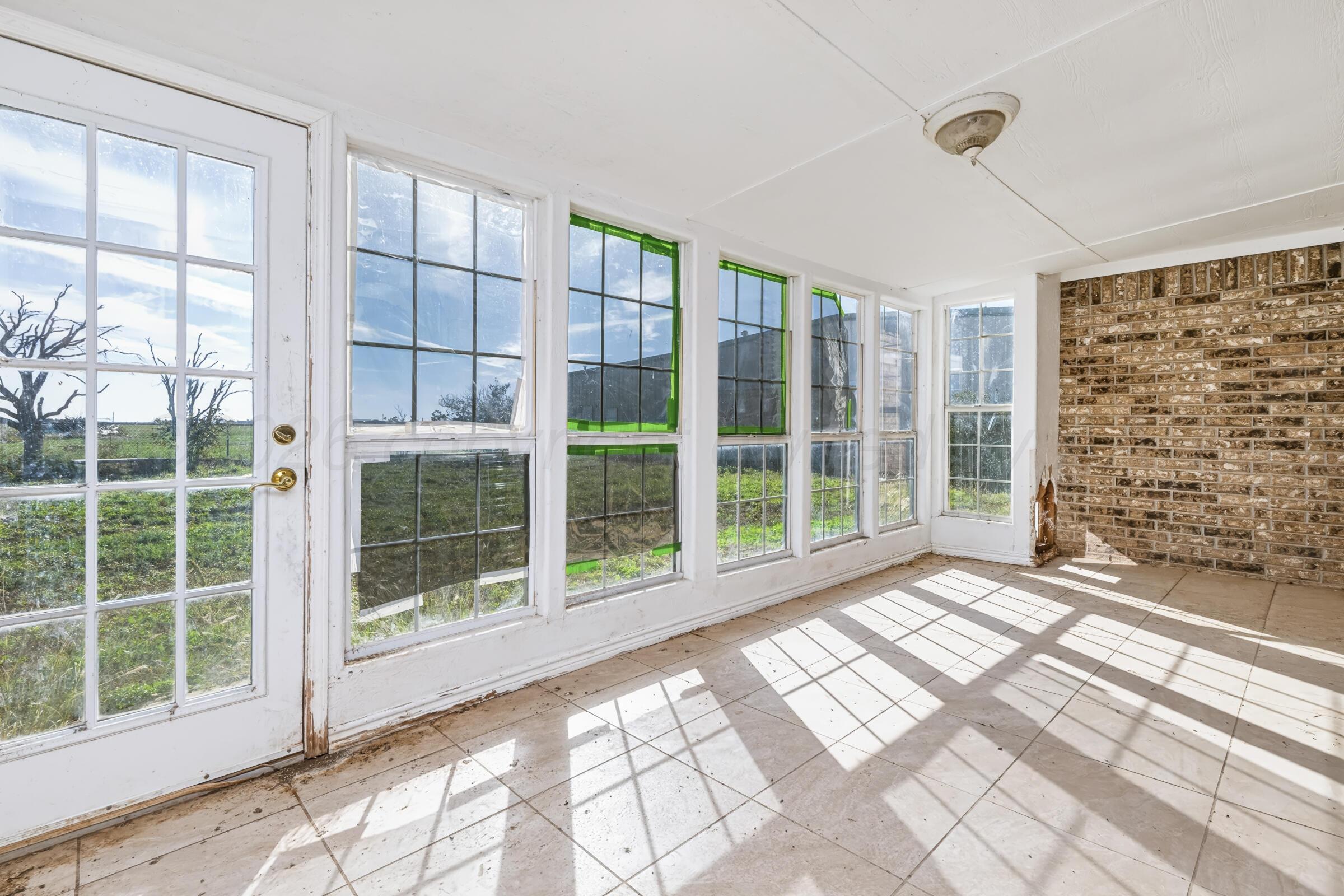 7801 Bushland Road Property Photo 14