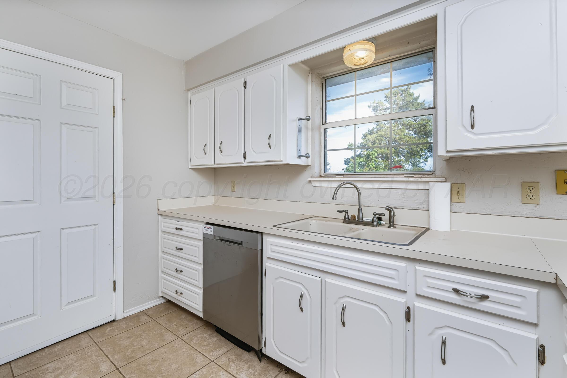 7801 Bushland Road Property Photo 17