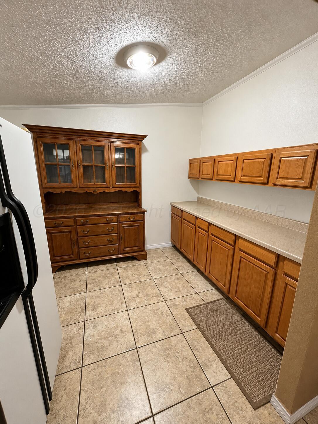 1100 Avenue A Property Photo 10