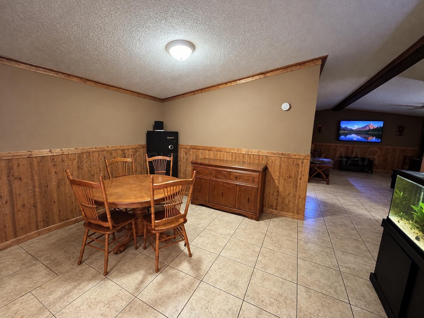 1100 Avenue A Property Photo 11