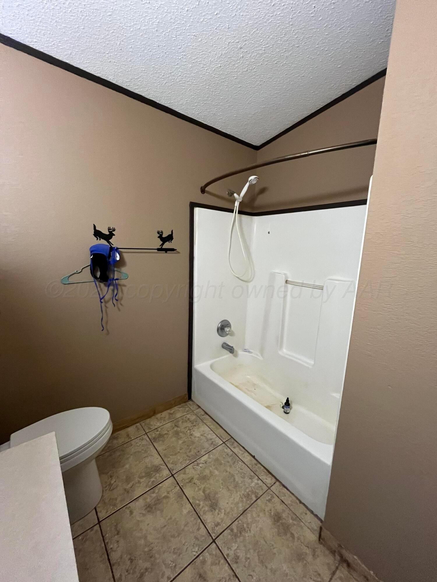 1100 Avenue A Property Photo 21