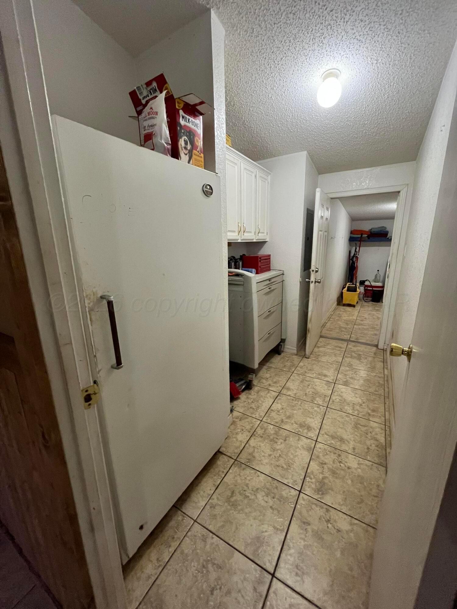 1100 Avenue A Property Photo 24