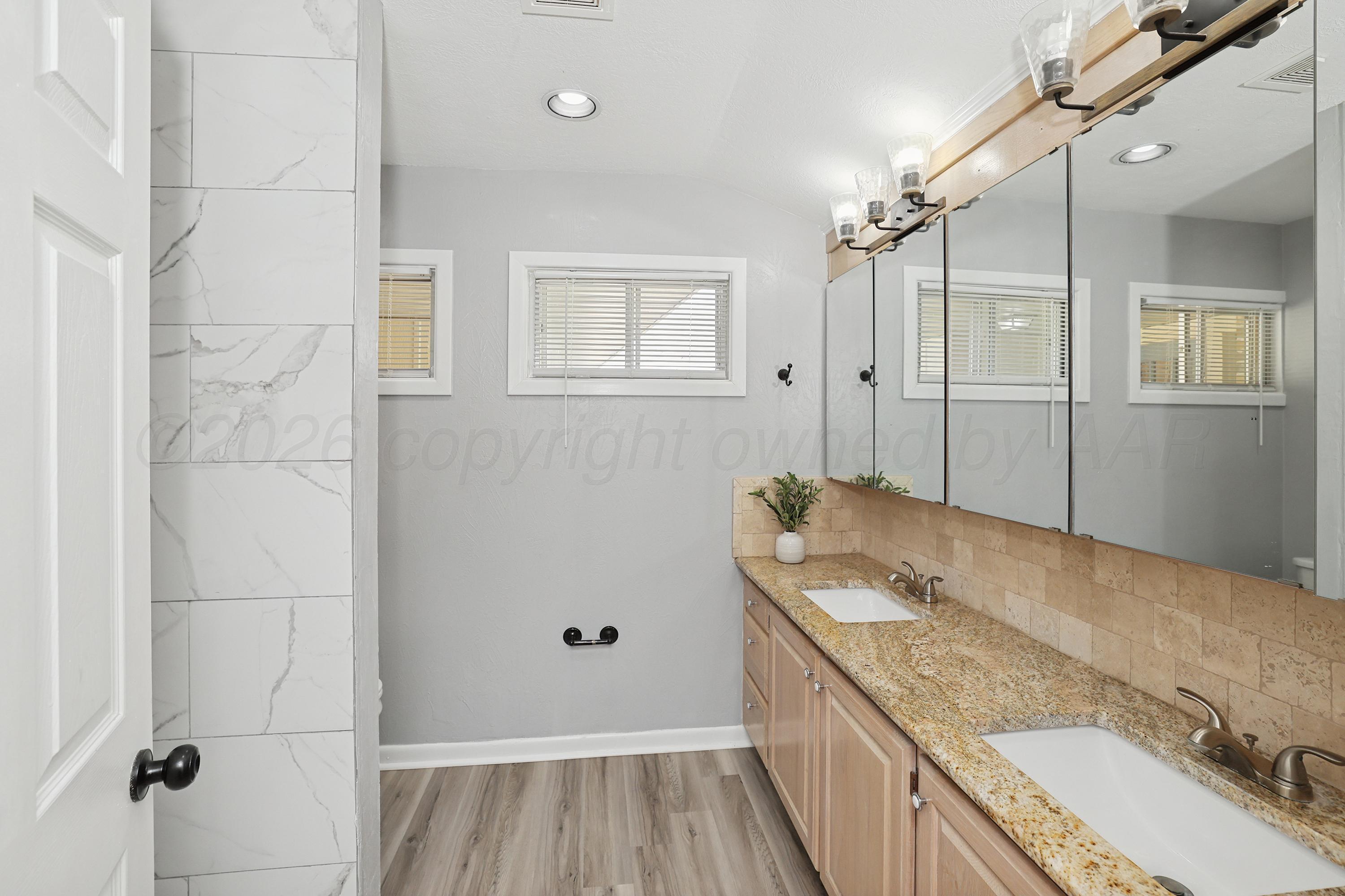 3704 Paramount Property Photo 15