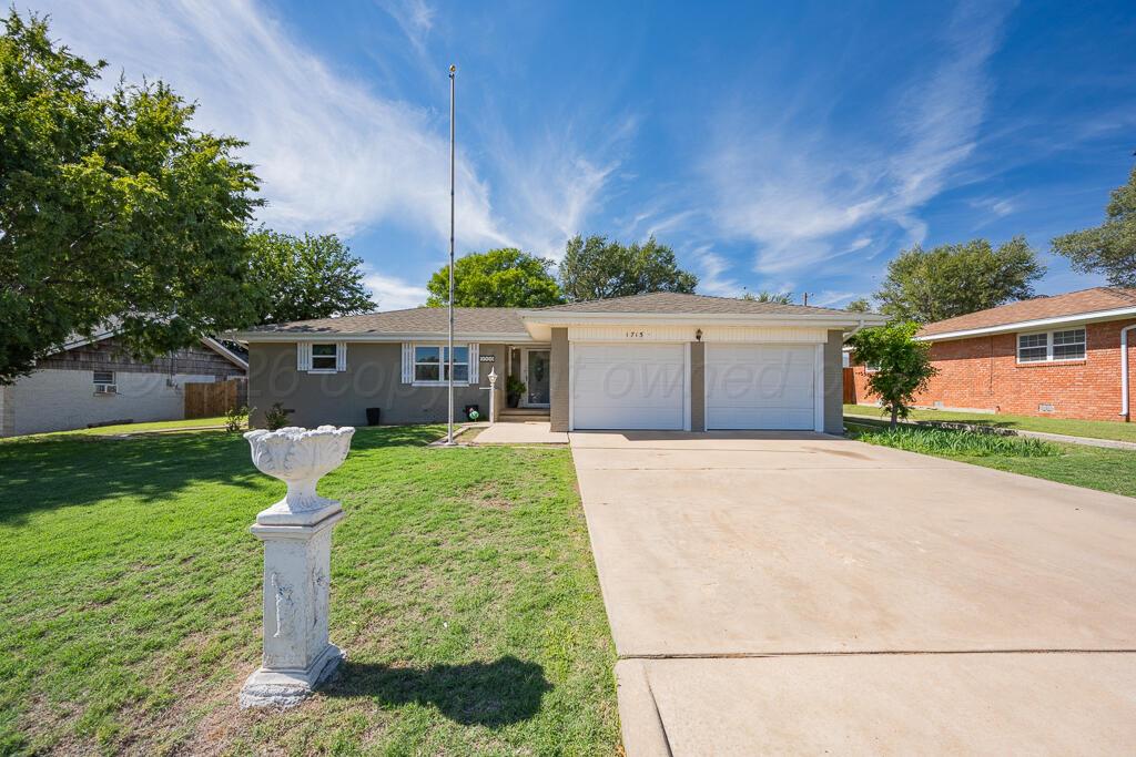 1715 Grape Lane Property Photo 8