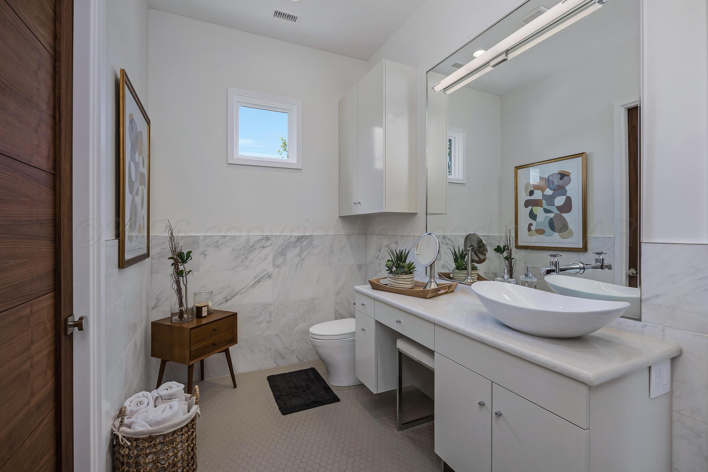 7904 Valcour Drive Property Photo 47