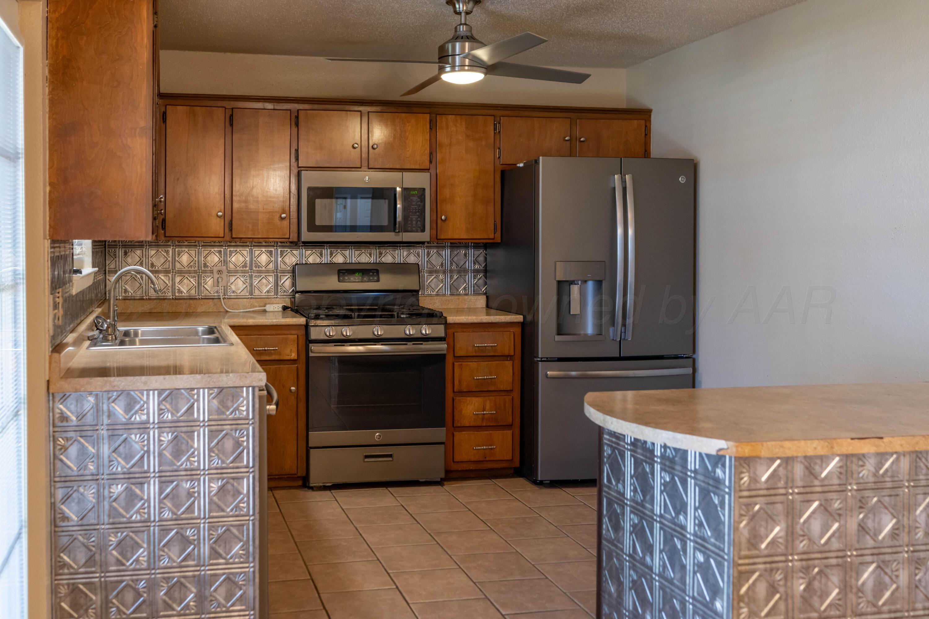 516 S Osage Street Property Photo 14