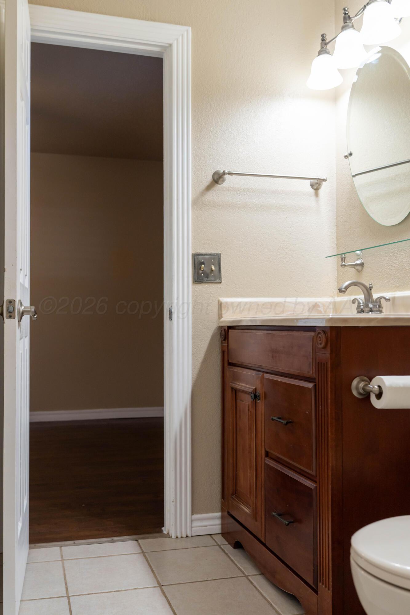 516 S Osage Street Property Photo 21