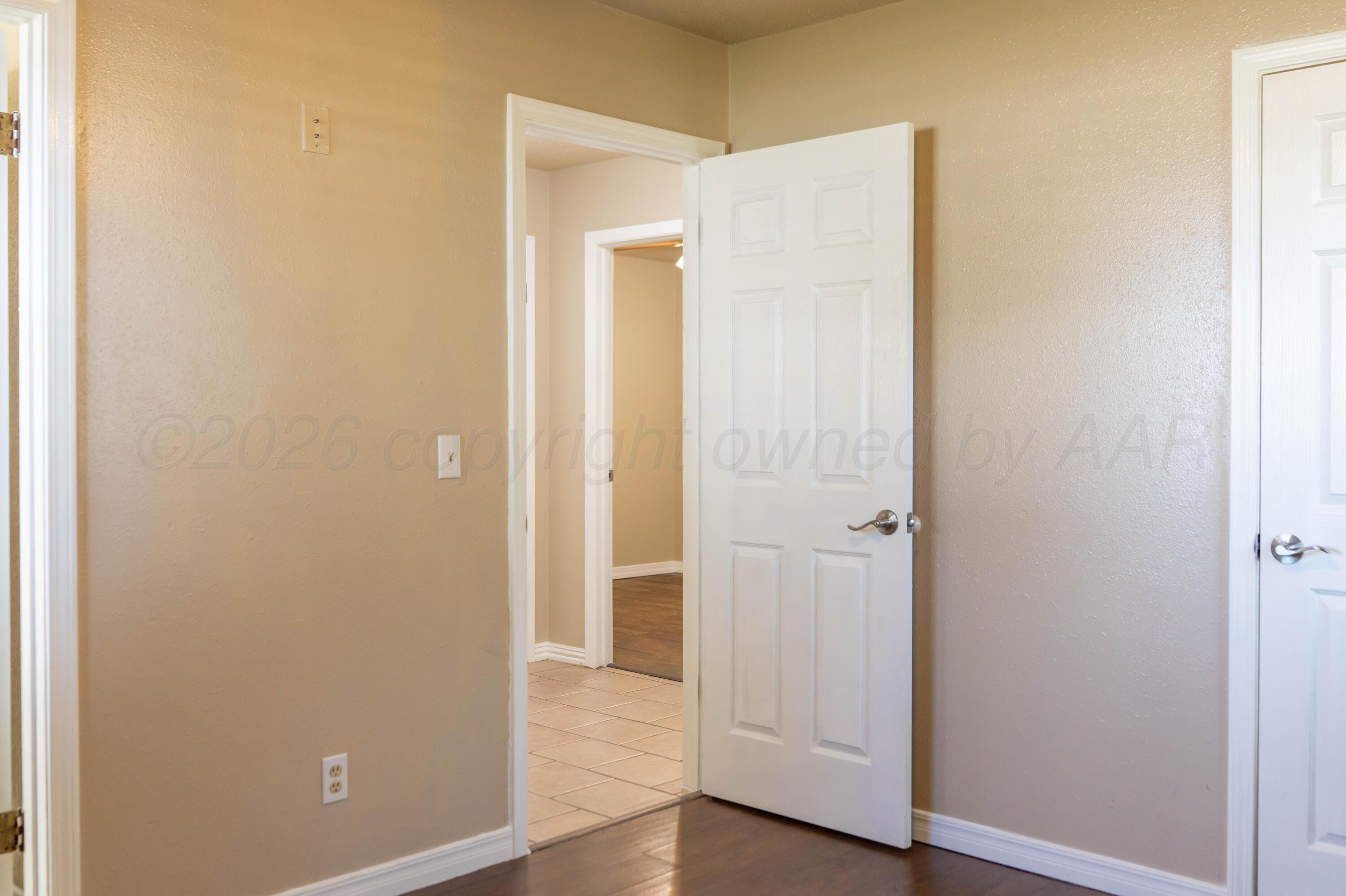 516 S Osage Street Property Photo 25