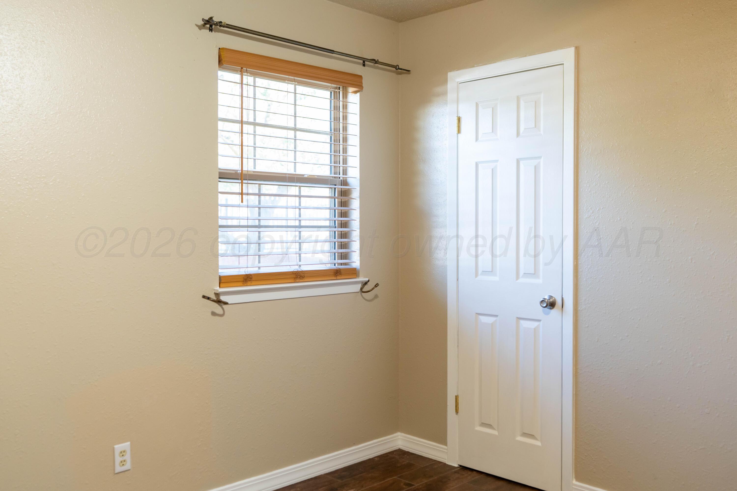 516 S Osage Street Property Photo 30