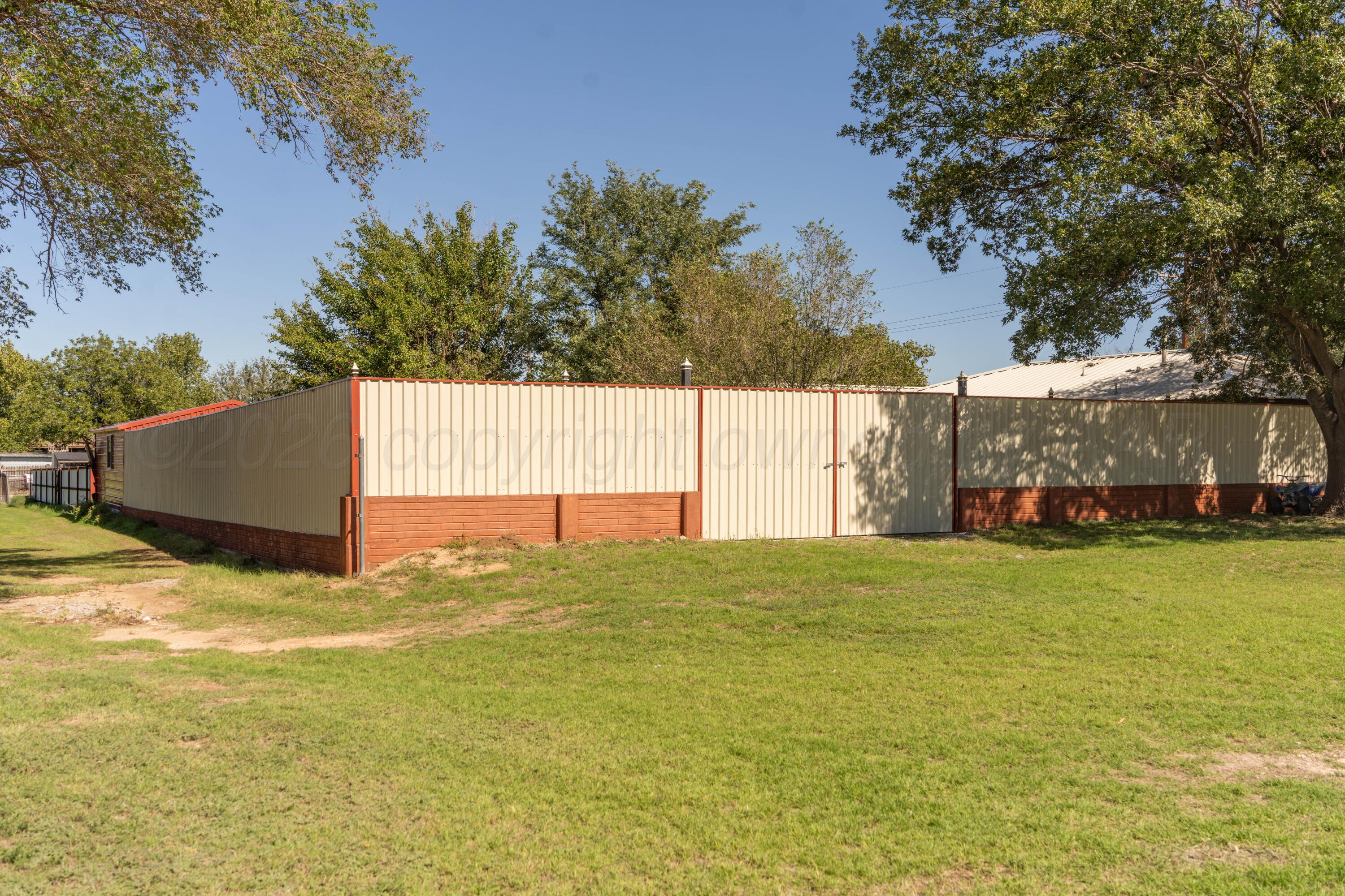 516 S Osage Street Property Photo 49