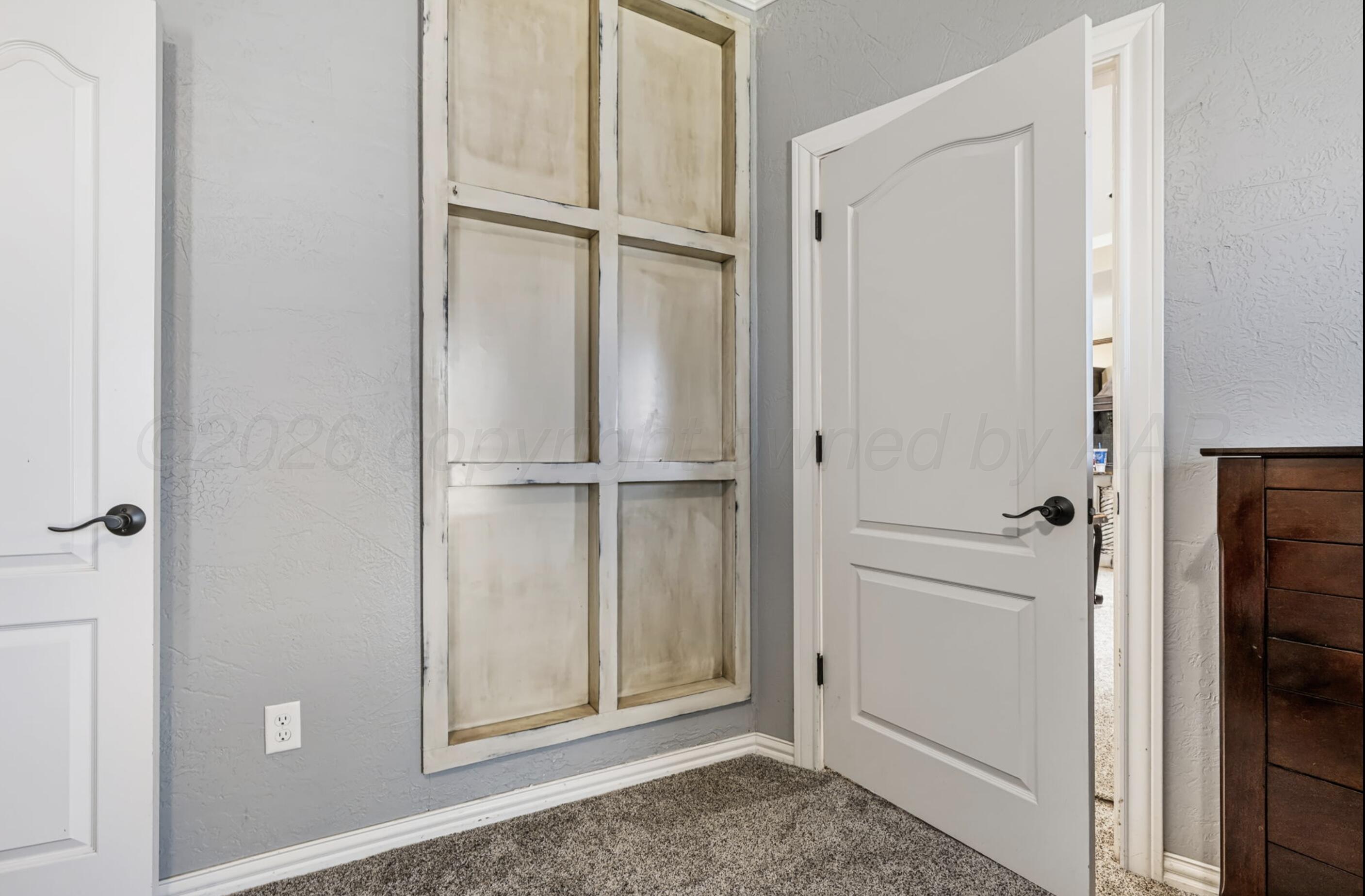 9800 Prather Avenue Property Photo 12