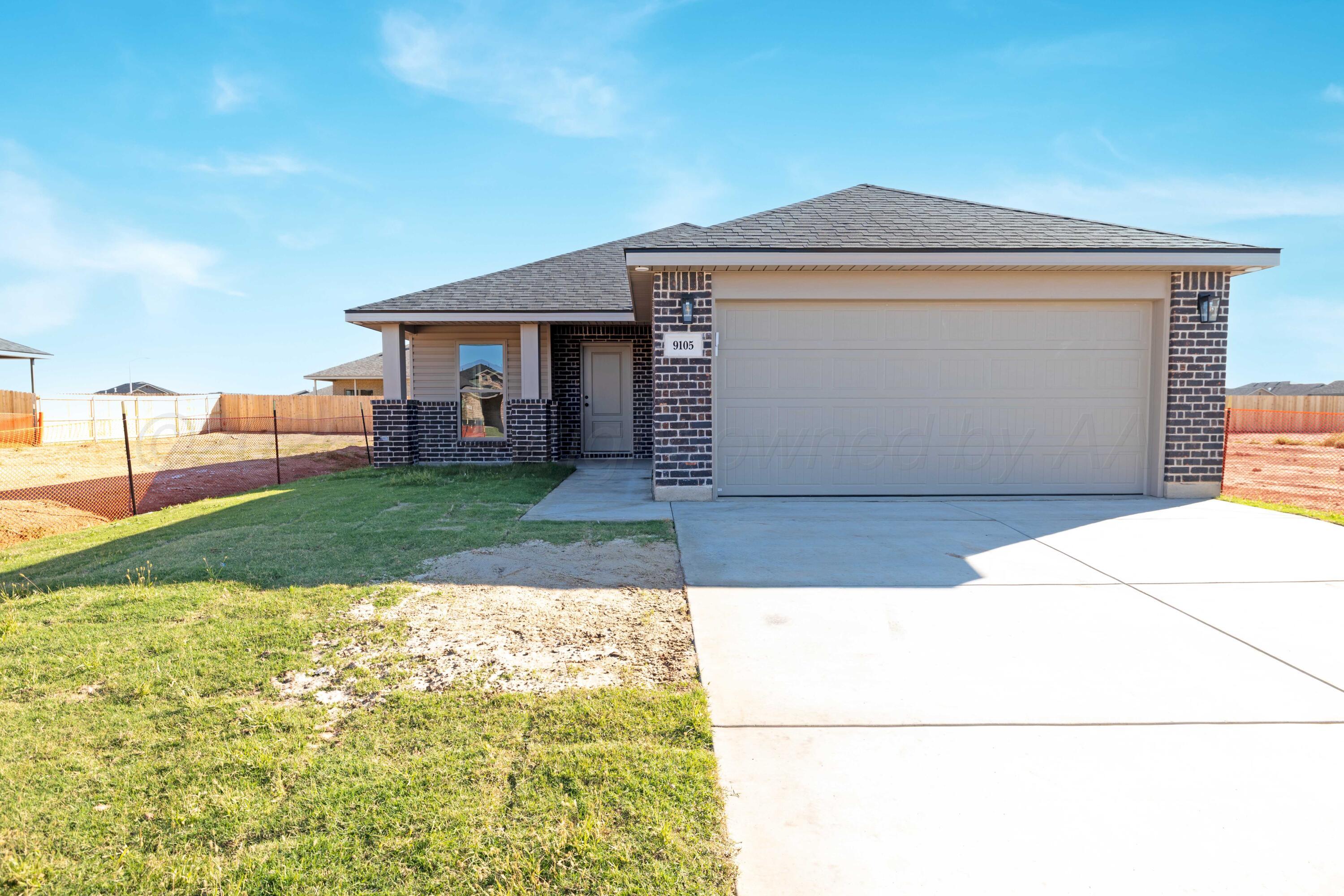 9105 Trapper Trail Property Photo 1