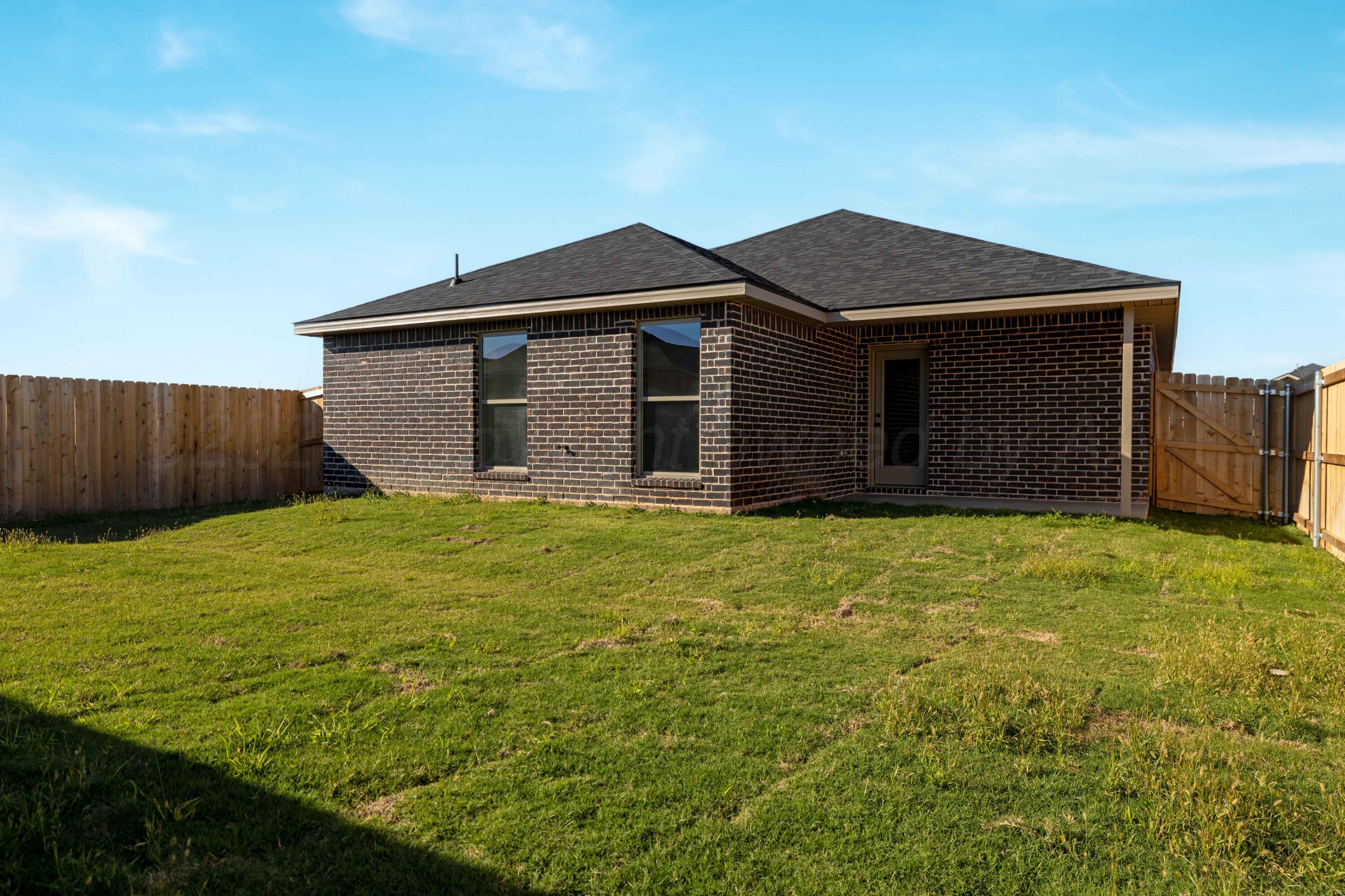 9105 Trapper Trail Property Photo 10