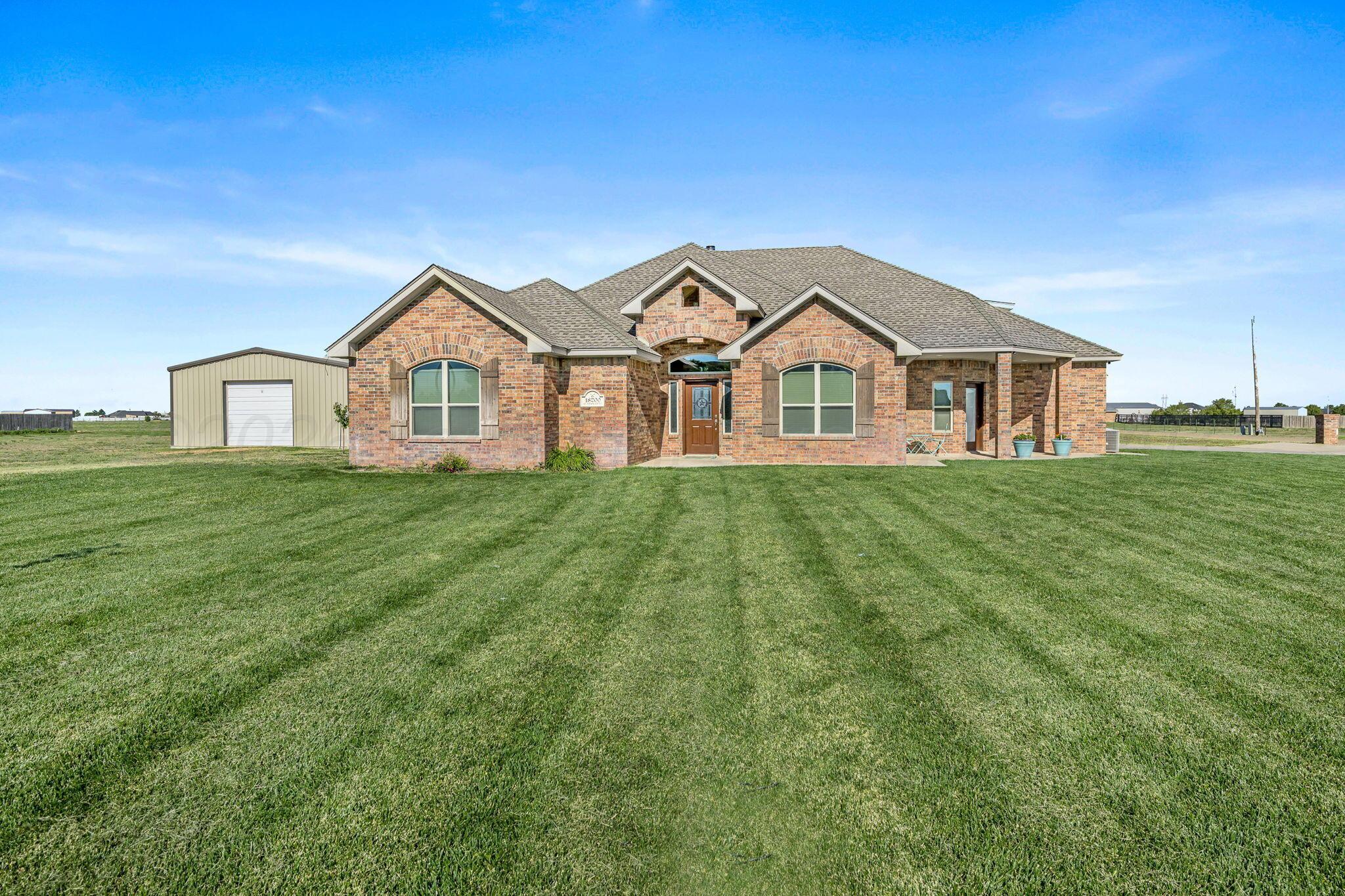 18200 Sundancer Property Photo 1