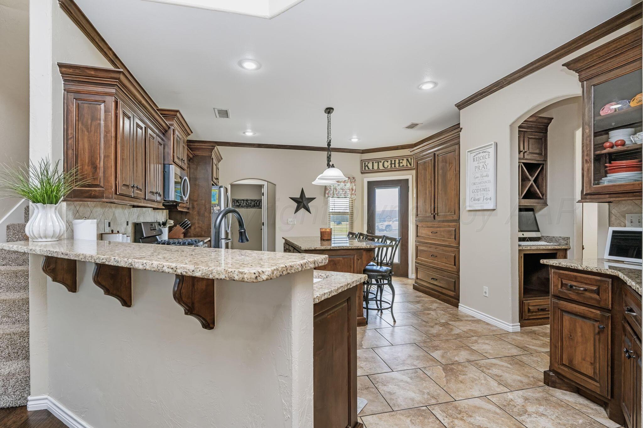 18200 Sundancer Property Photo 7