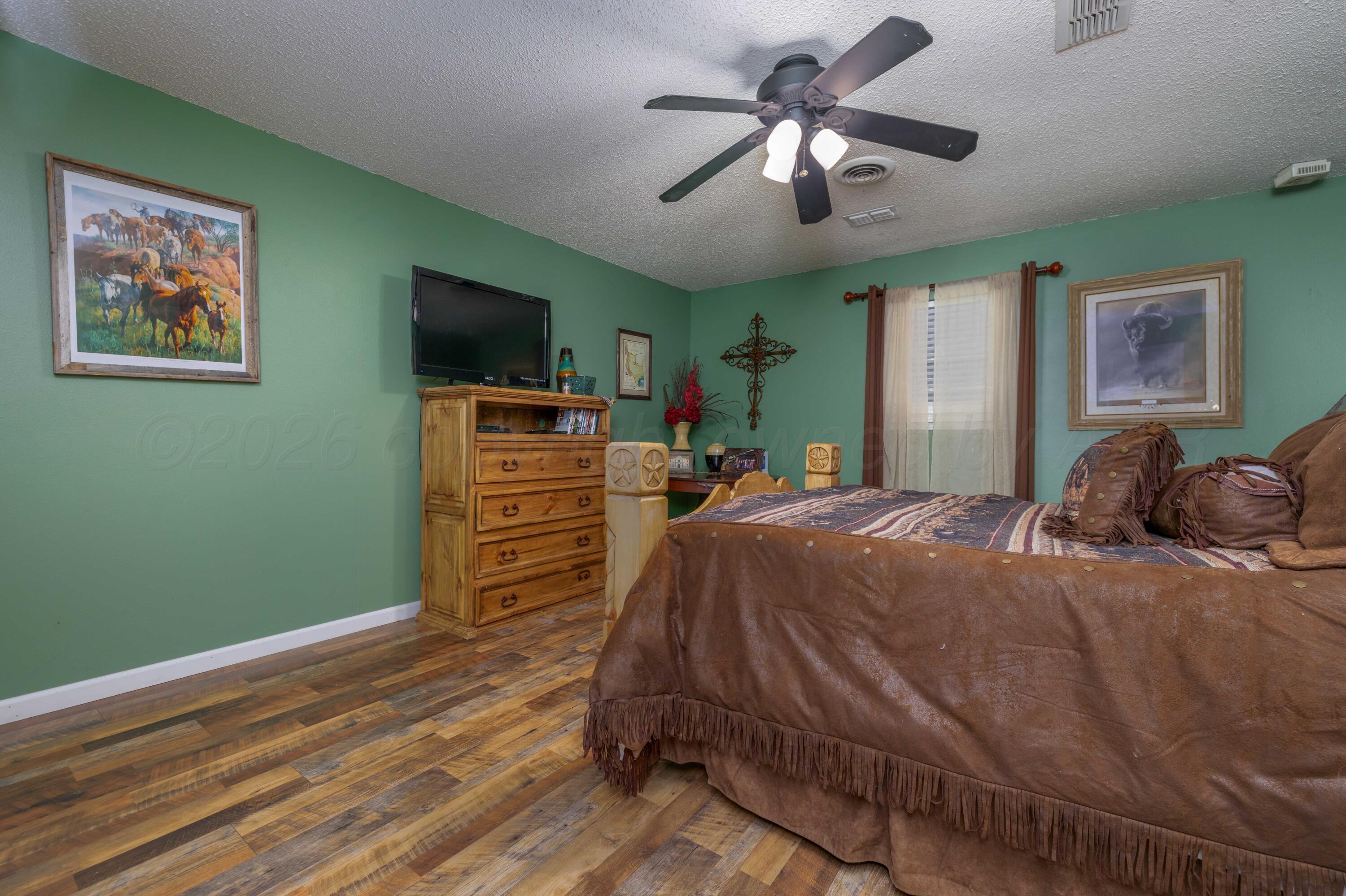 415 N Shore Drive Property Photo 20