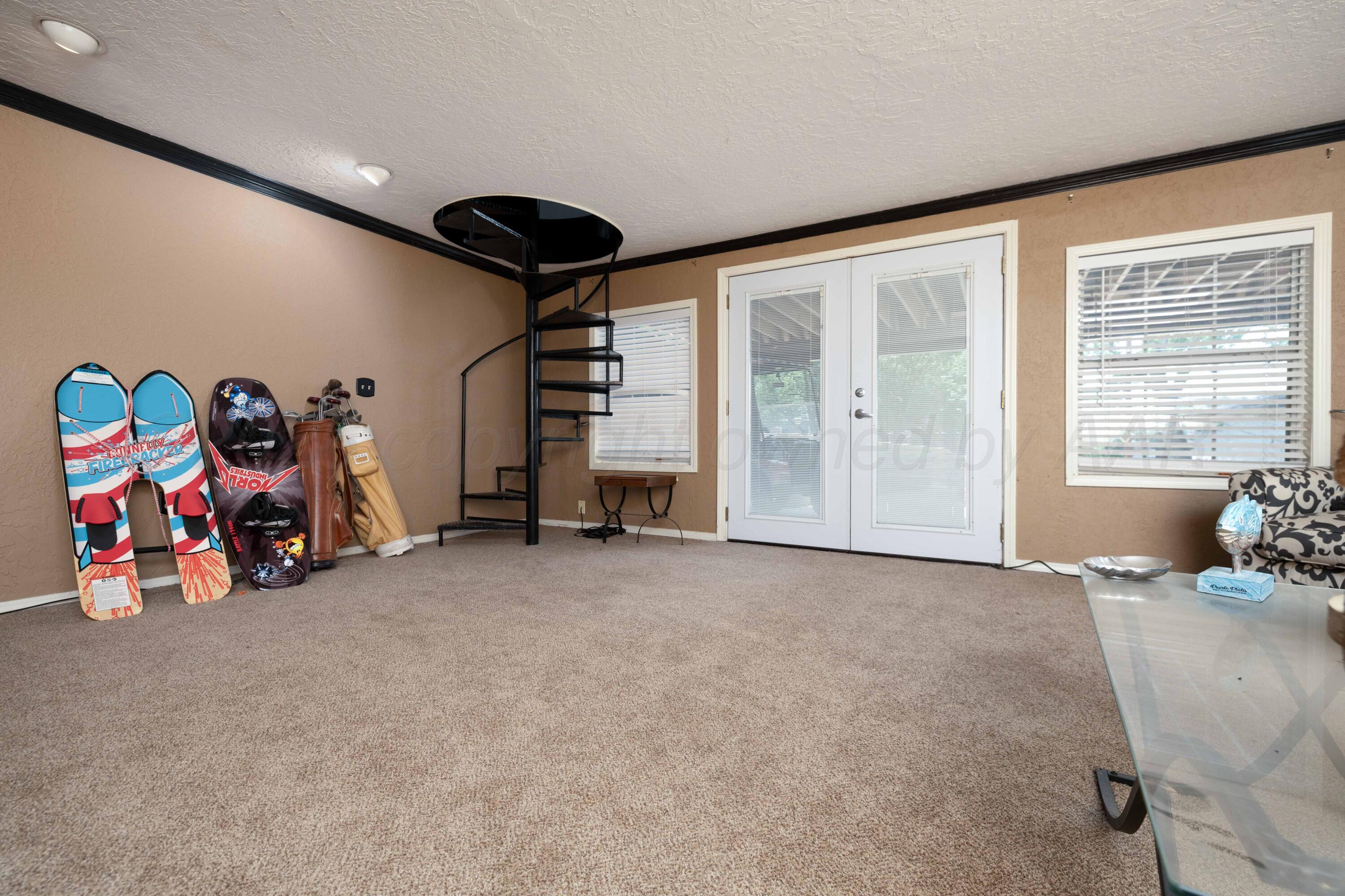 415 N Shore Drive Property Photo 25