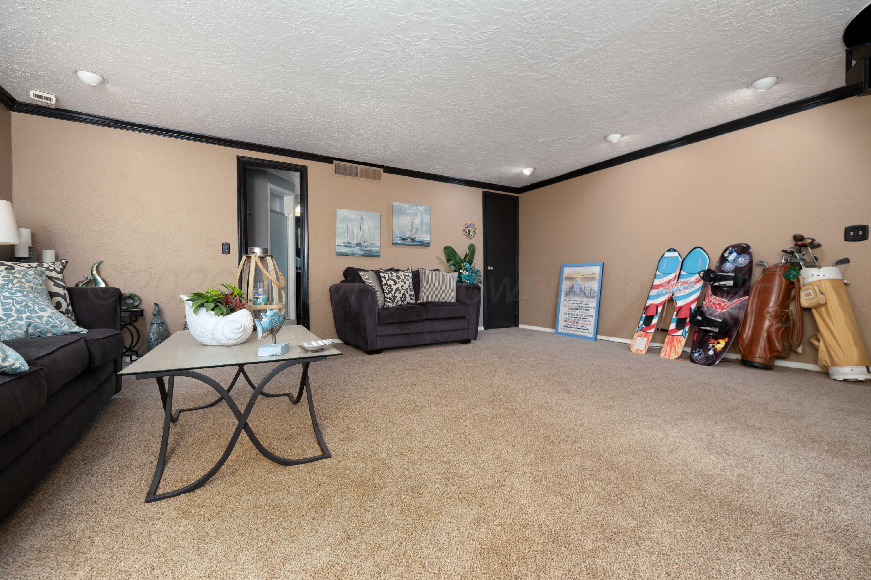 415 N Shore Drive Property Photo 26