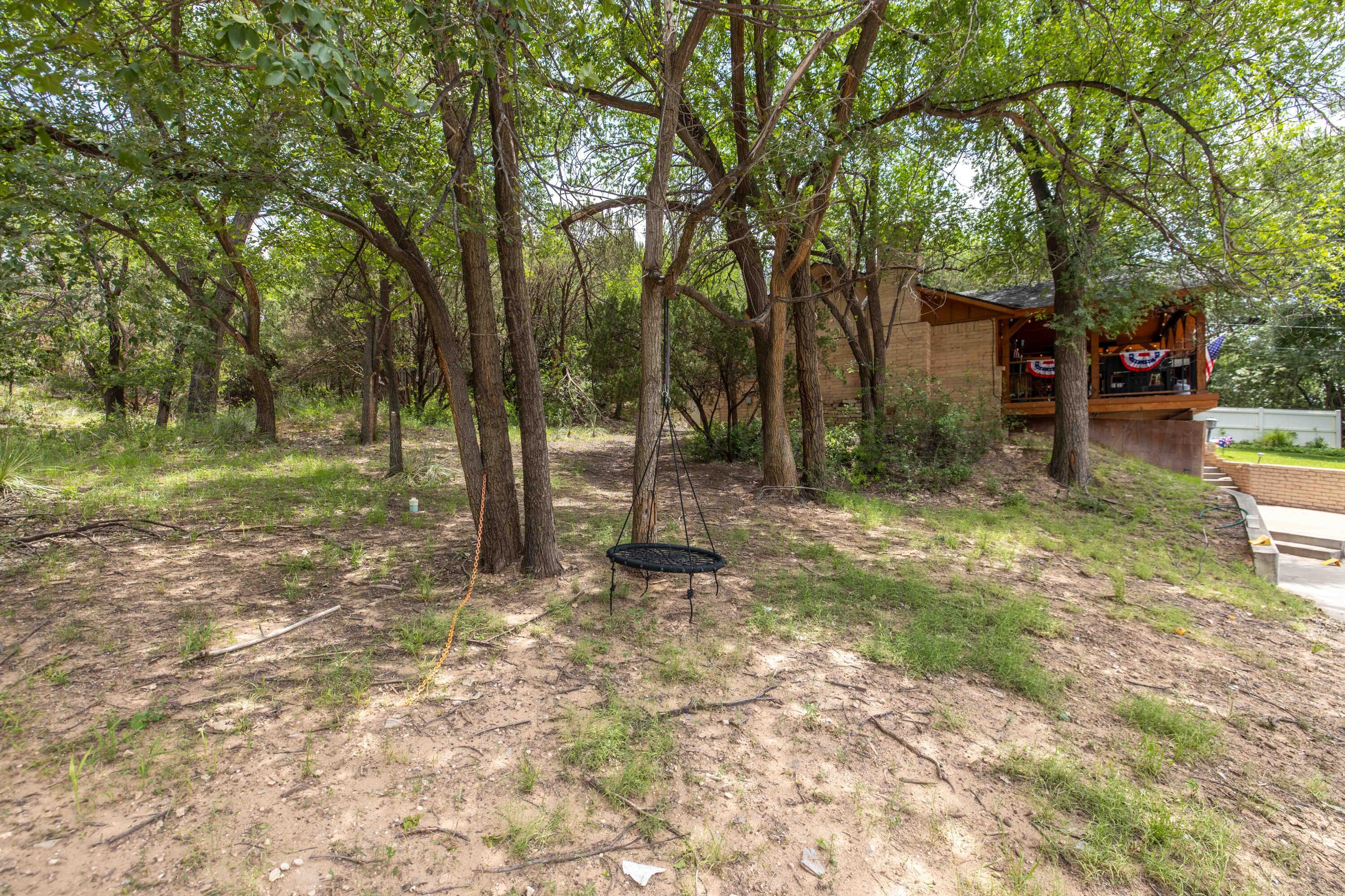 415 N Shore Drive Property Photo 30