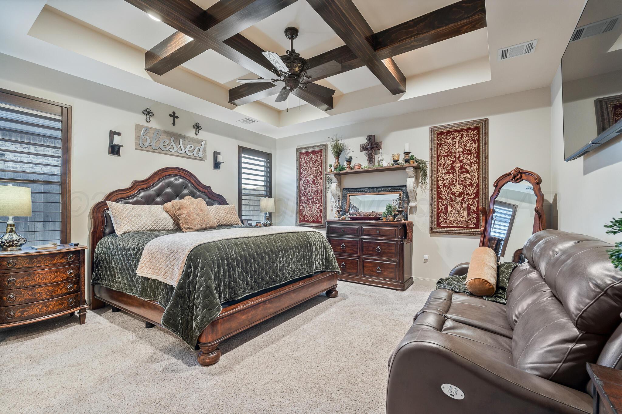 18 Backus Lane Property Photo 13