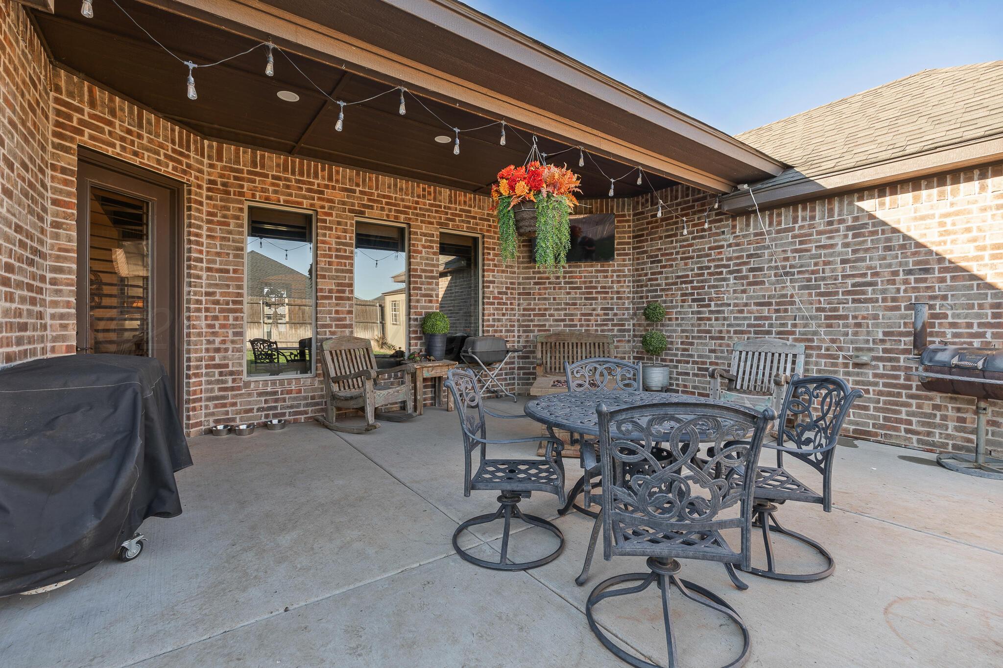 18 Backus Lane Property Photo 29
