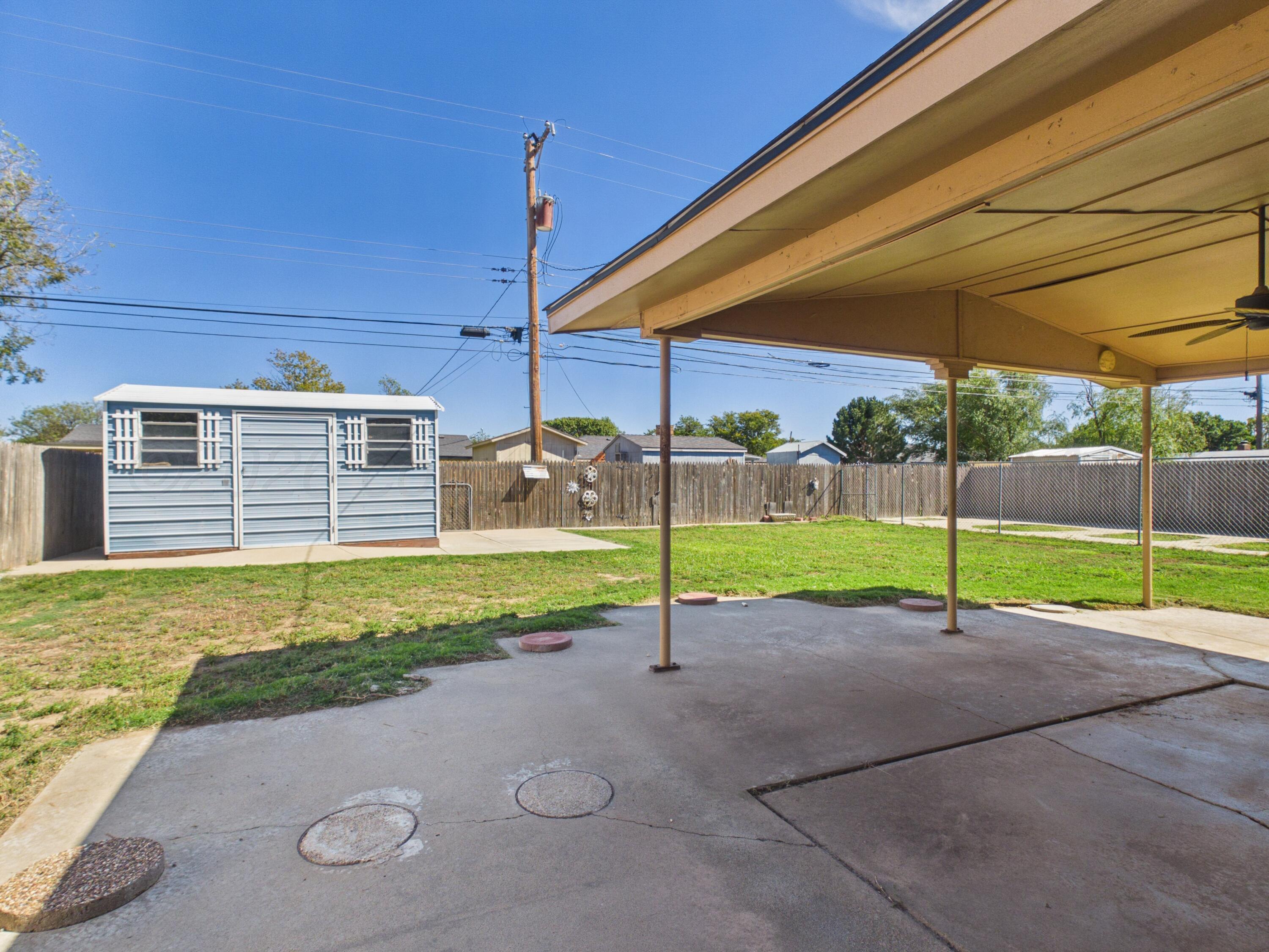 1105 Mills Avenue Property Photo 16