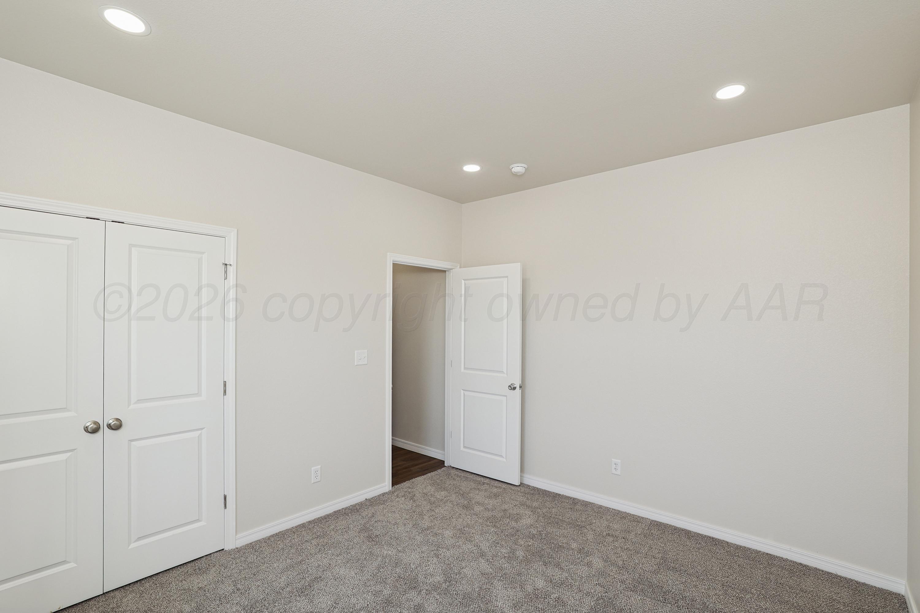 902 W Maple Ave Property Photo 19