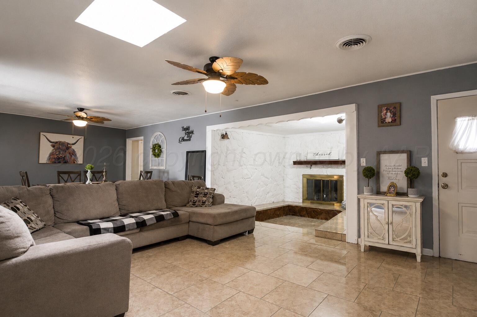 413 Star Street Property Photo 7