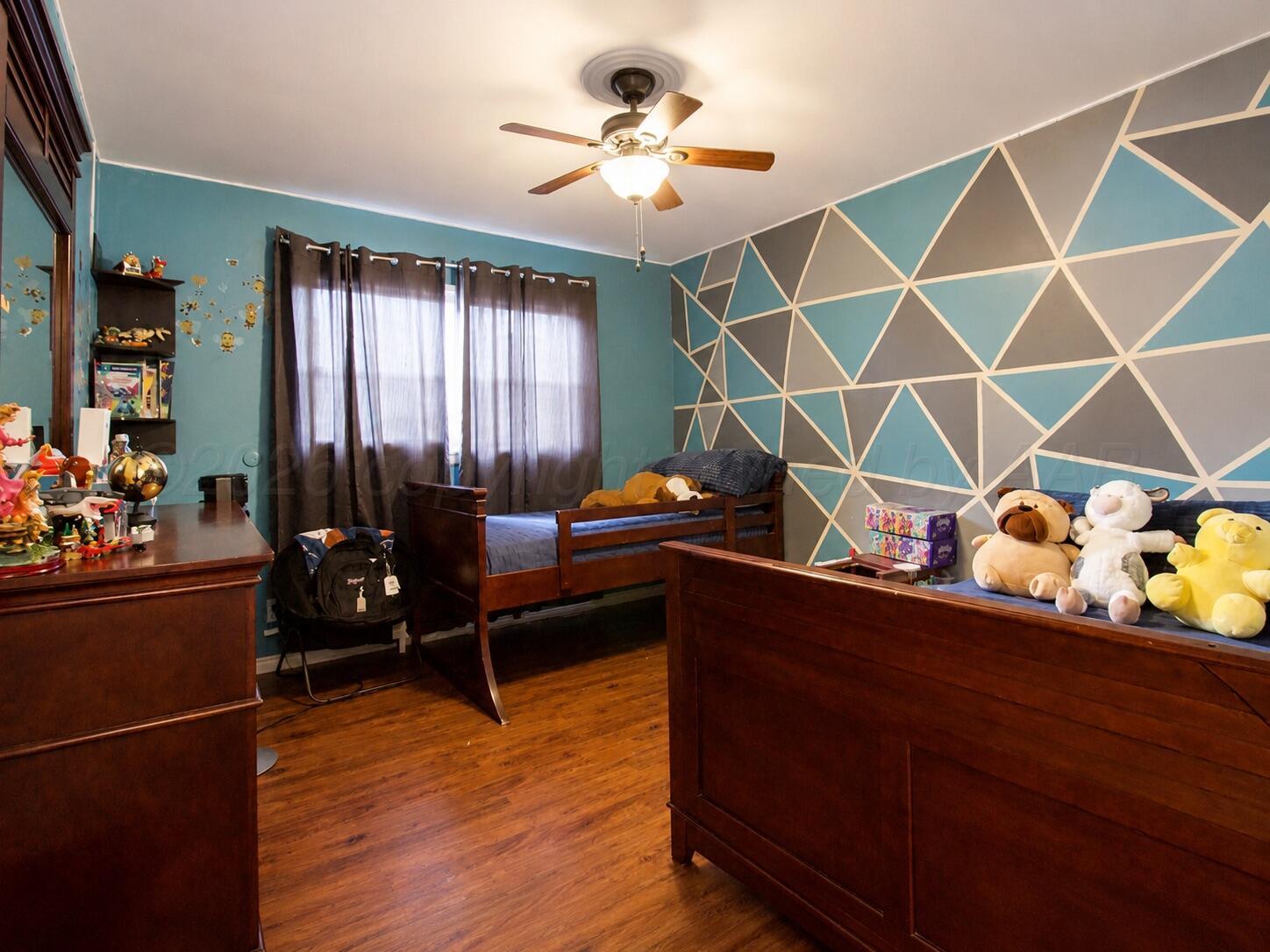 413 Star Street Property Photo 13