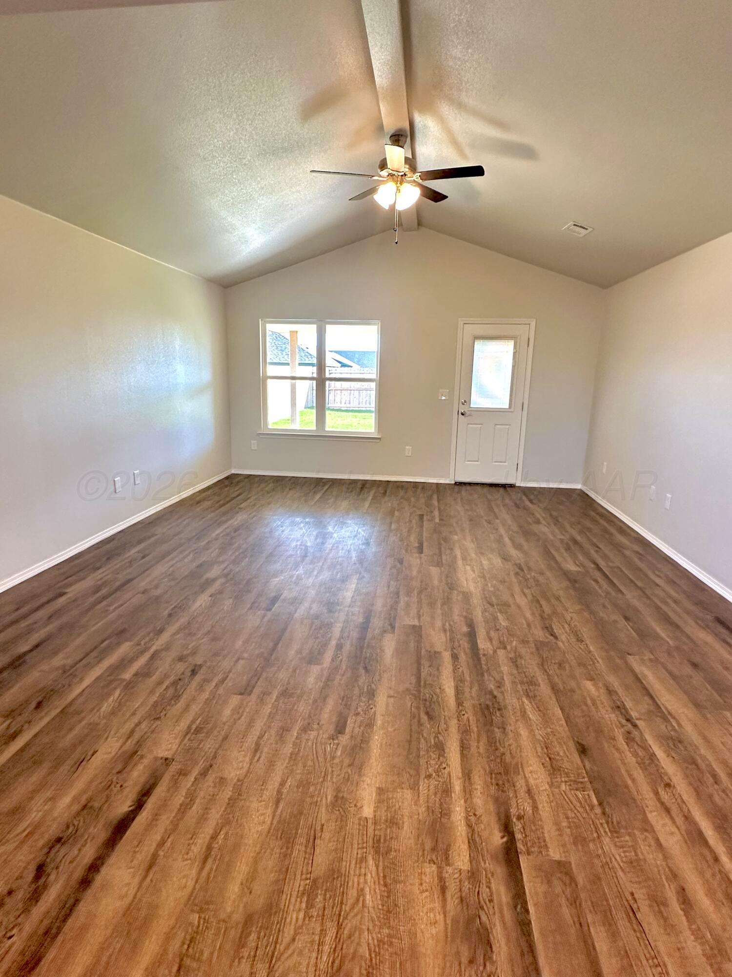 4403 Sunset Street Property Photo 3