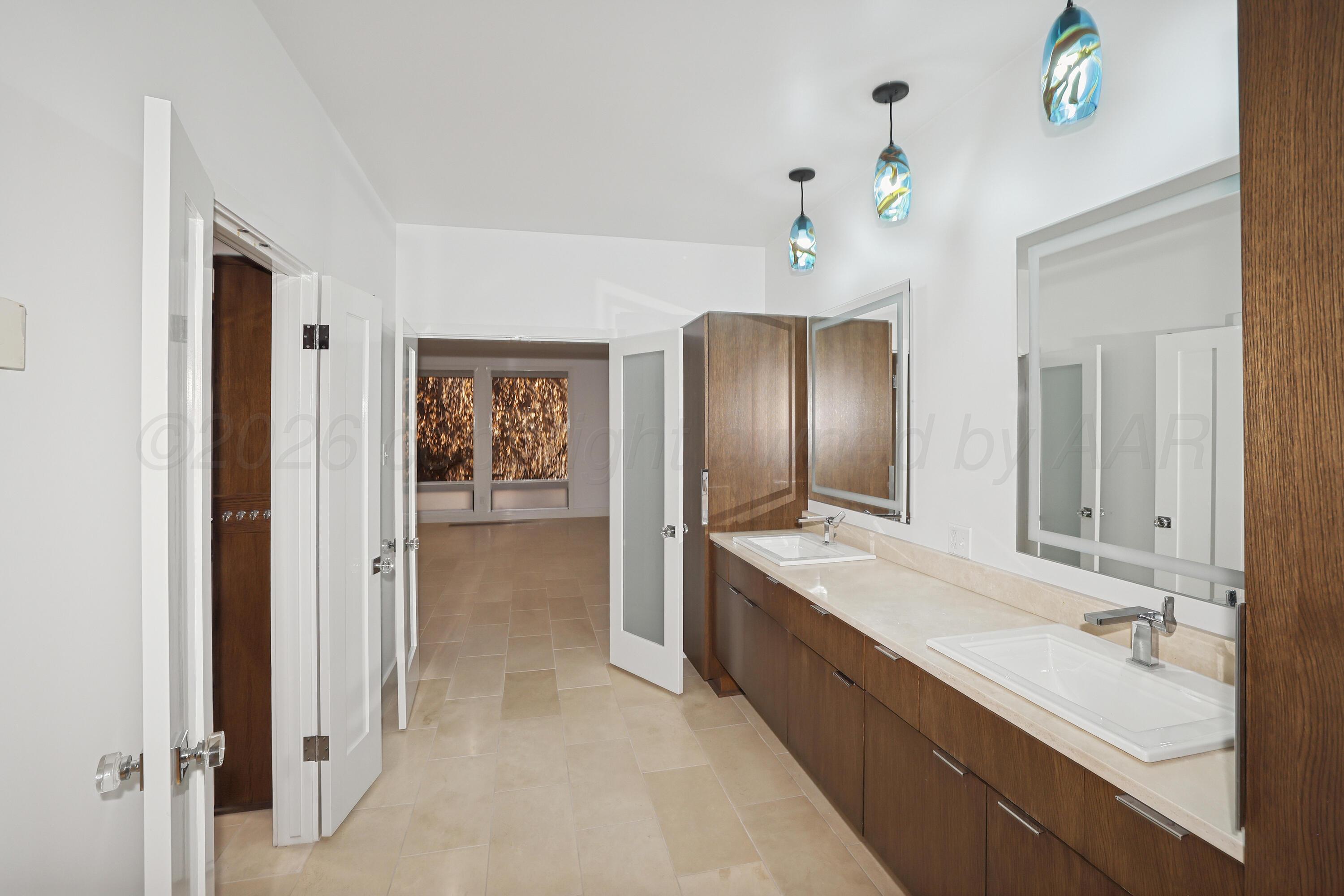2 Woodstone Street Property Photo 21