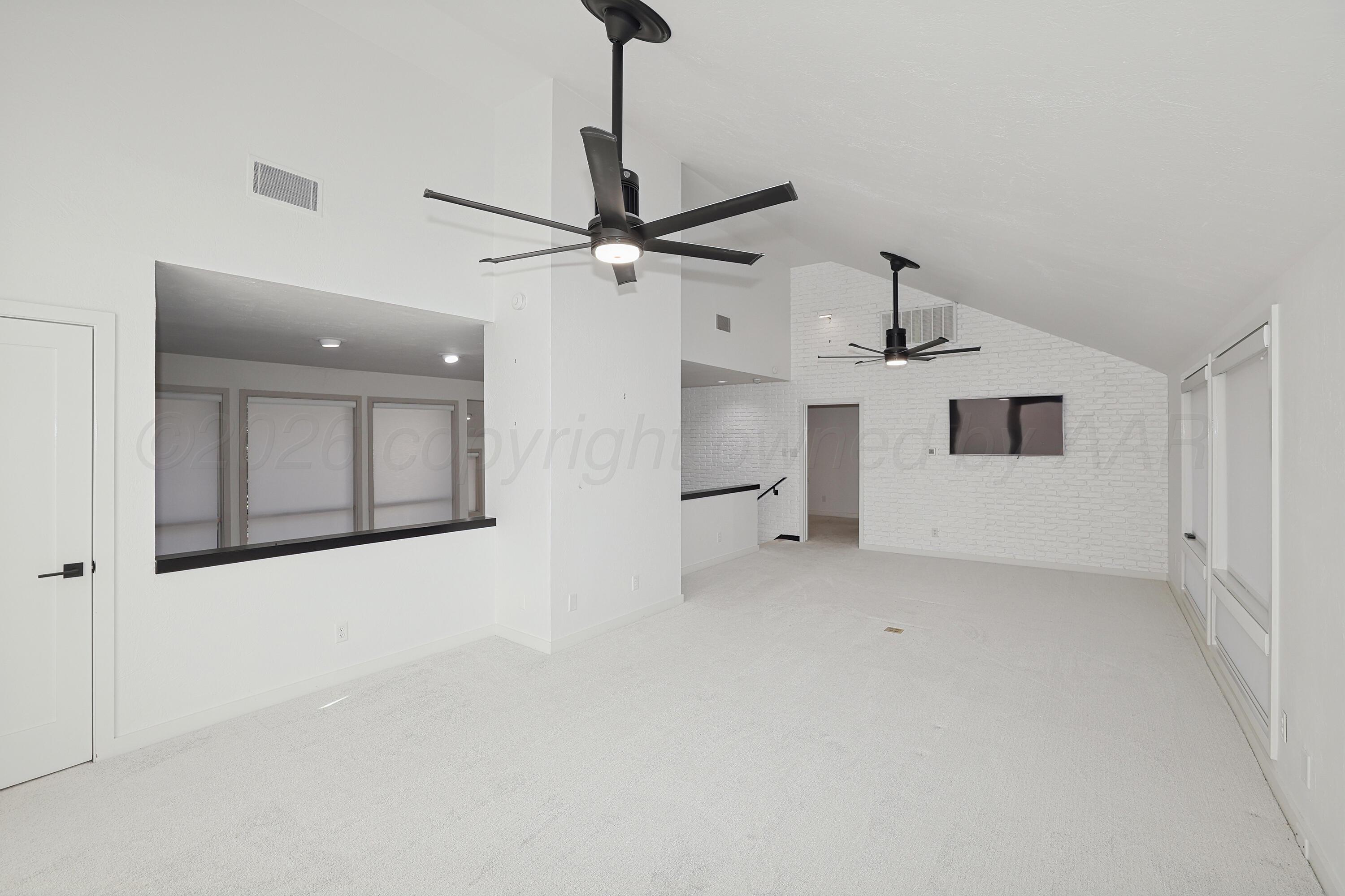 2 Woodstone Street Property Photo 26